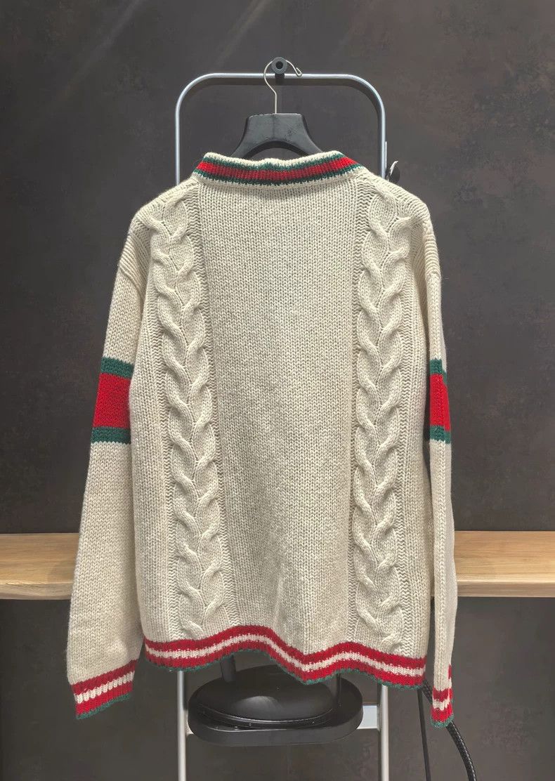 Gucci Gucci Red and green twisted flower knitting wool cardigan j Size L / US 10 / IT 46 - 2 Thumbnail