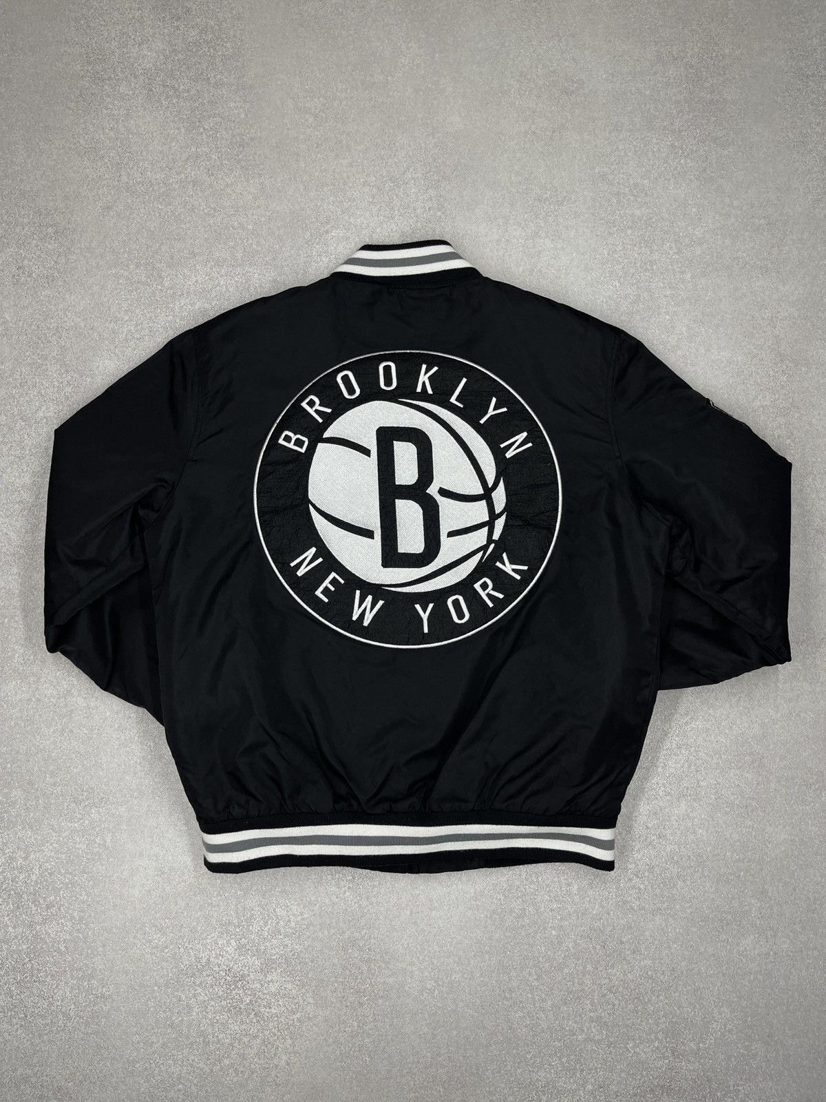 NBA Primark NBA Brooklyn Nets Durant 7 Bomber Jacket Black Size US M / EU 48-50 / 2 - 10 Thumbnail
