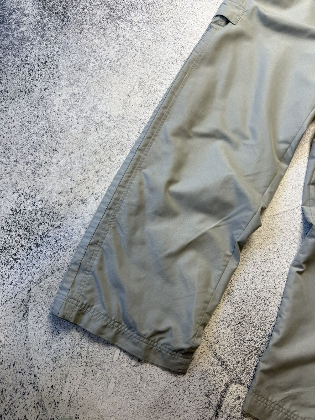 Nike Vintage Nike Cargo pants Joggers Y2K Size XL Size US 36 / EU 52 - 15 Thumbnail