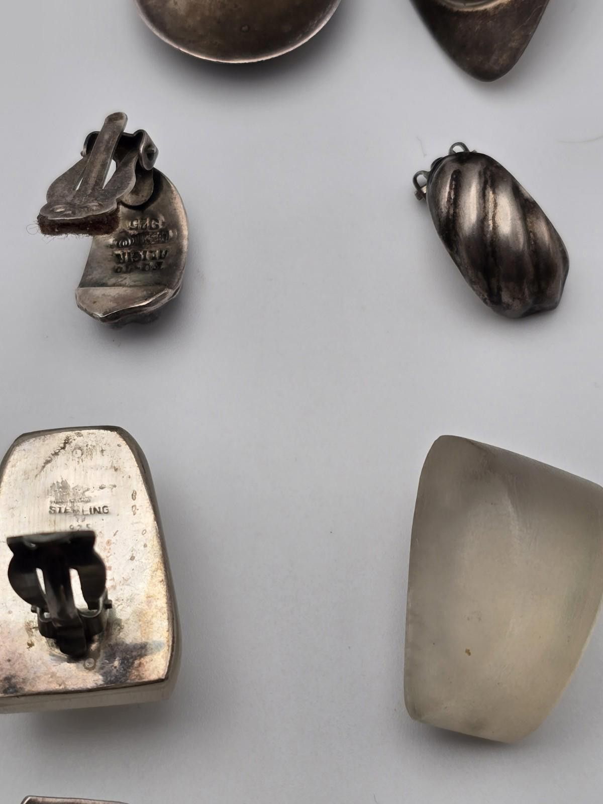 Other 8 Pairs Vintage Artisan & Signed Sterling Silver Earrings Size ONE SIZE - 7 Thumbnail