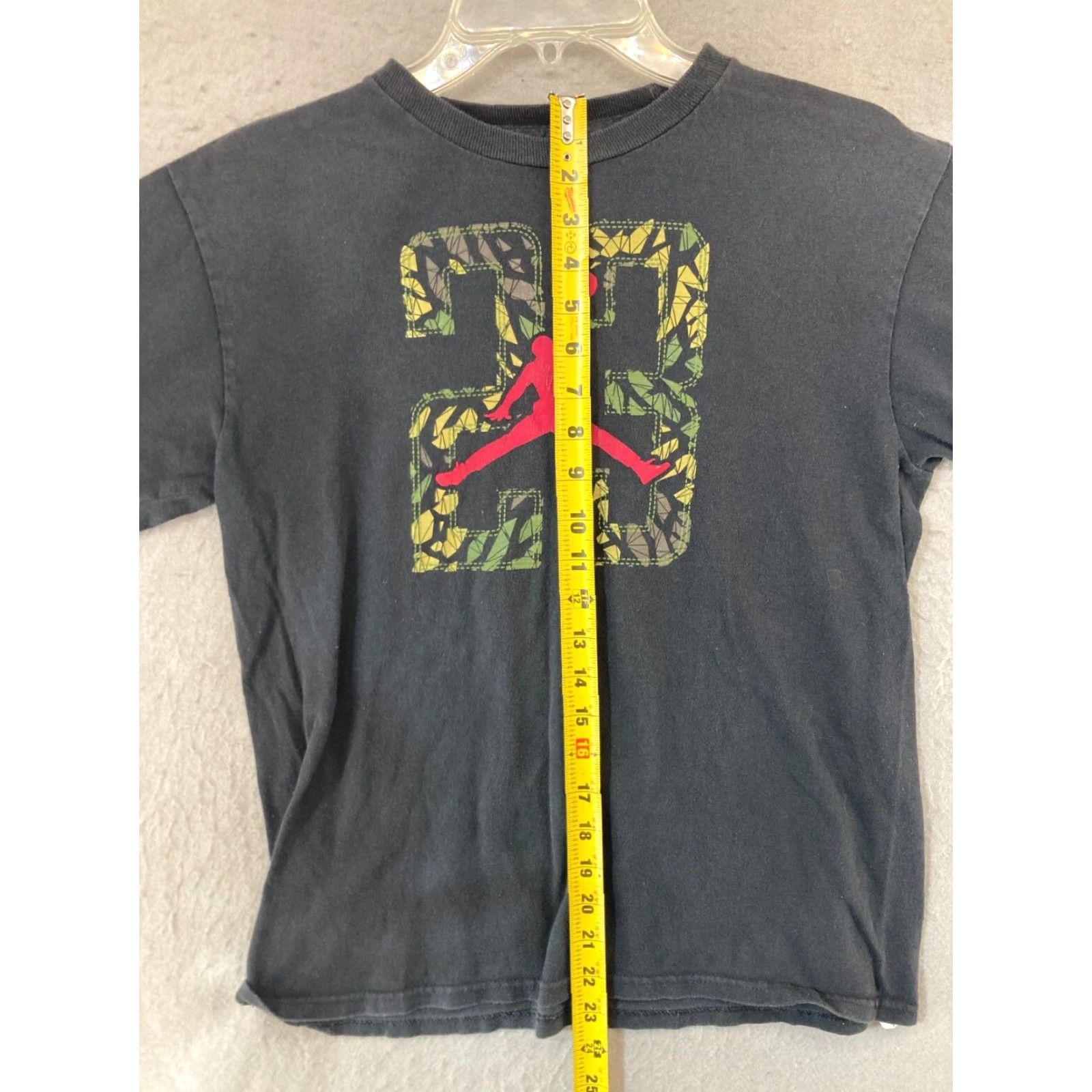 Nike Nike Air Jordan TShirt Mens Athletic Medium Black 23 Basketball Classic Retro Sports Shirt Mens Black 90s Size US M / EU 48-50 / 2 - 3 Thumbnail