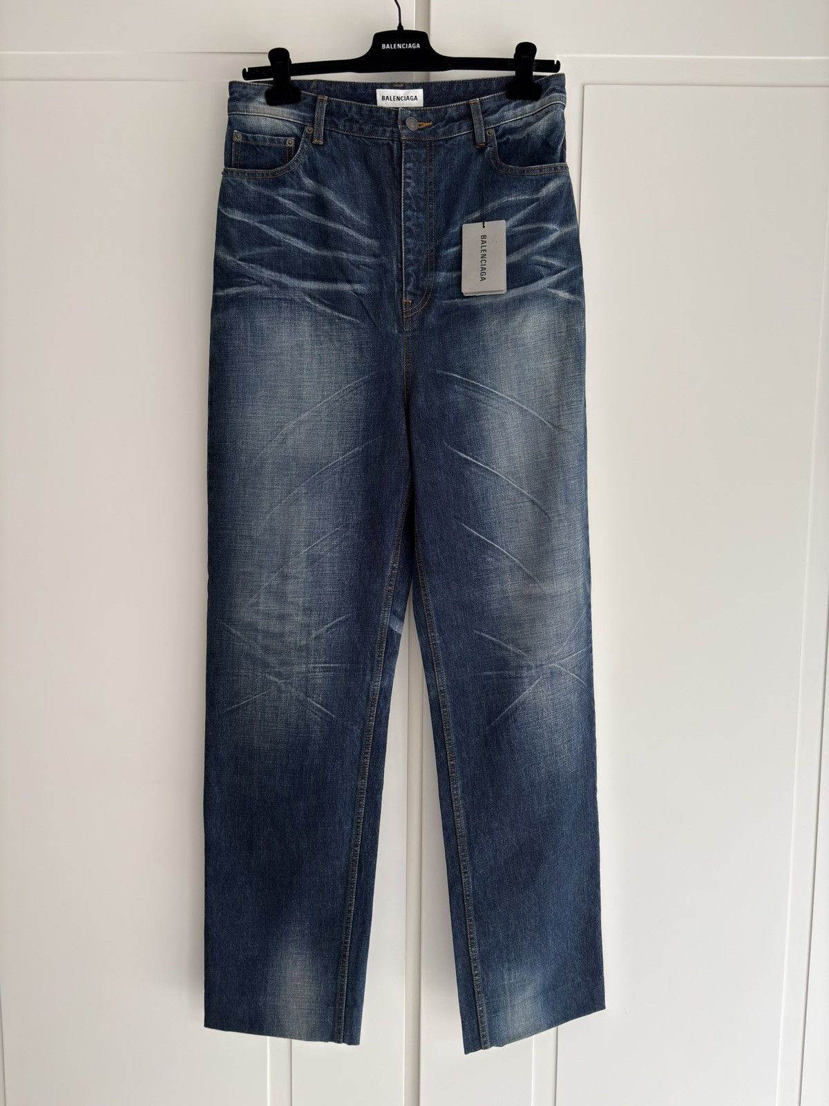 Balenciaga Balenciaga Catwash faded whiskers blue baggy wide-leg jeans Size US 31 - 1 Thumbnail