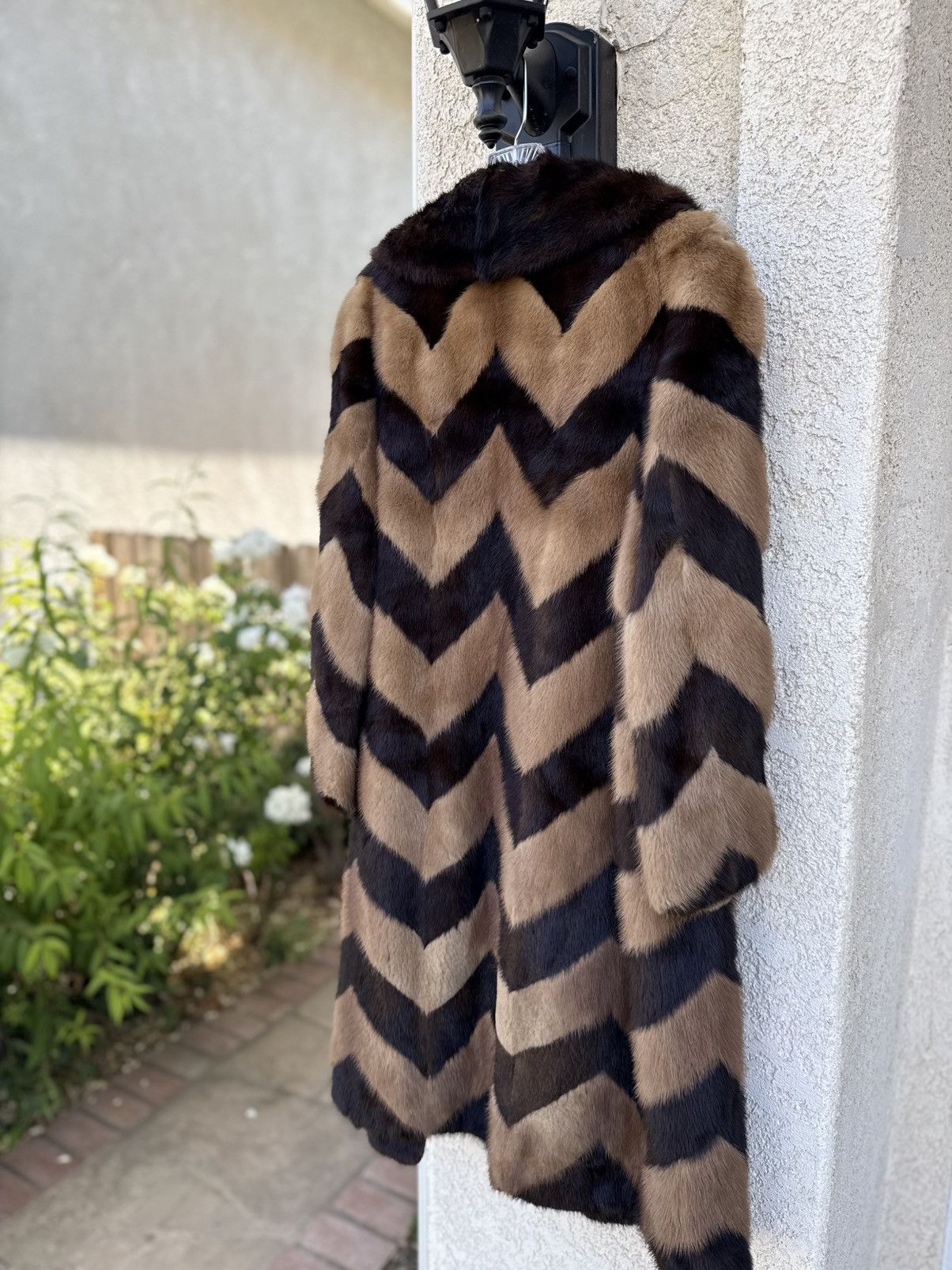 Vintage Vintage Cikra Cleveland Real Mink Fur Coat Circa 1965–1975 Size M / US 6-8 / IT 42-44 - 2 Thumbnail