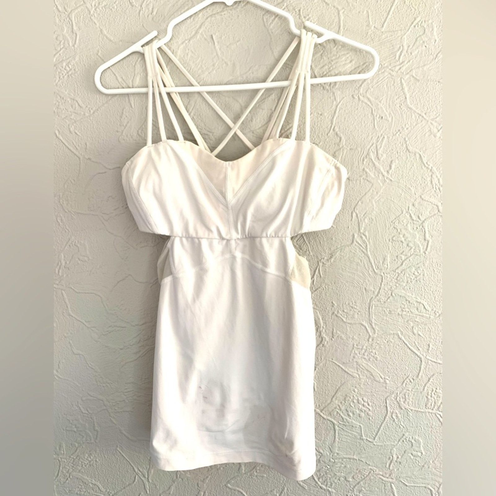 Lululemon Lululemon Womens White Spaghetti Strap Sweetheart Size 8 Size M / US 6-8 / IT 42-44 - 1 Thumbnail