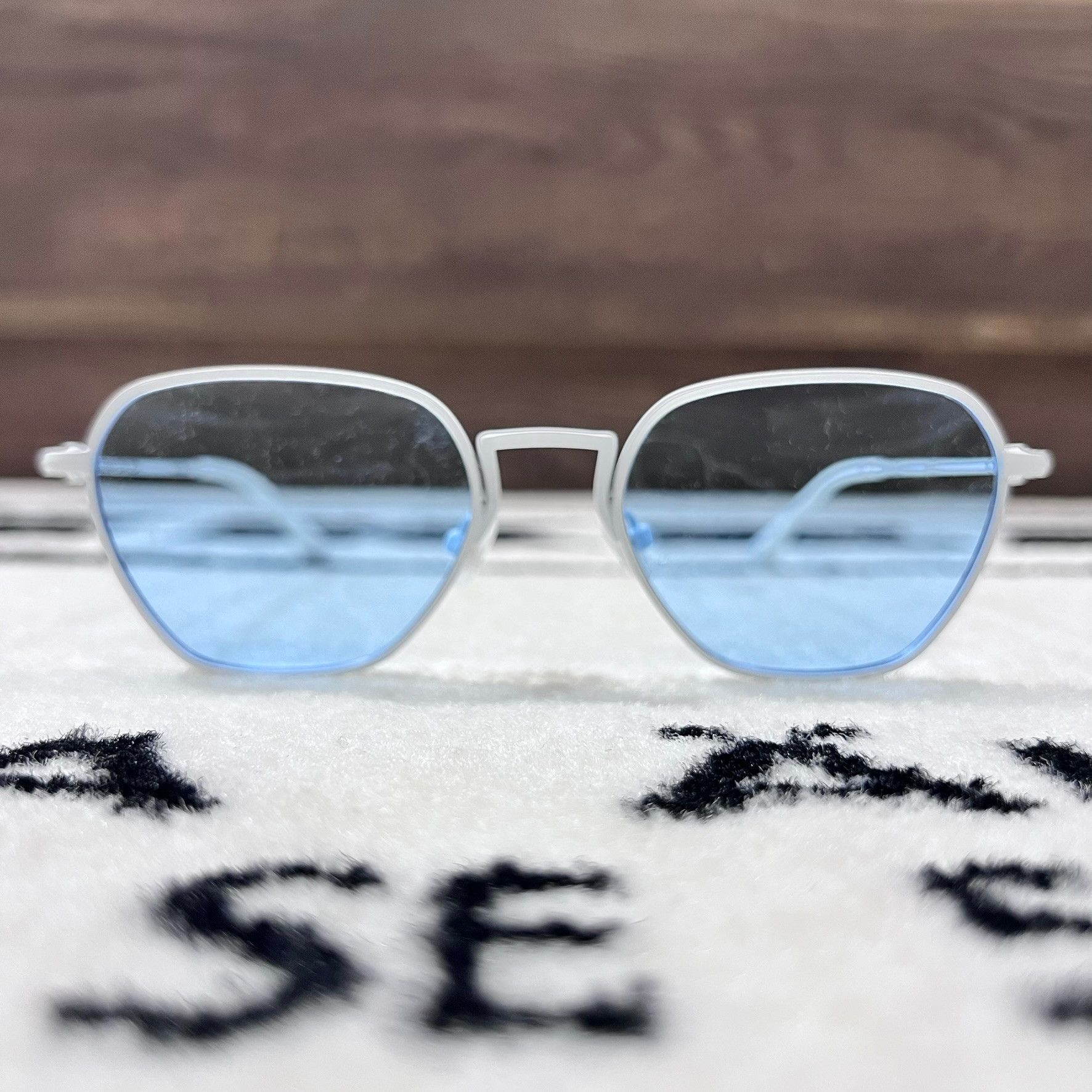 Linda Farrow Alessandra Rich Linda Farrow Heart Chain Blue Sunglasses Size ONE SIZE - 3 Thumbnail