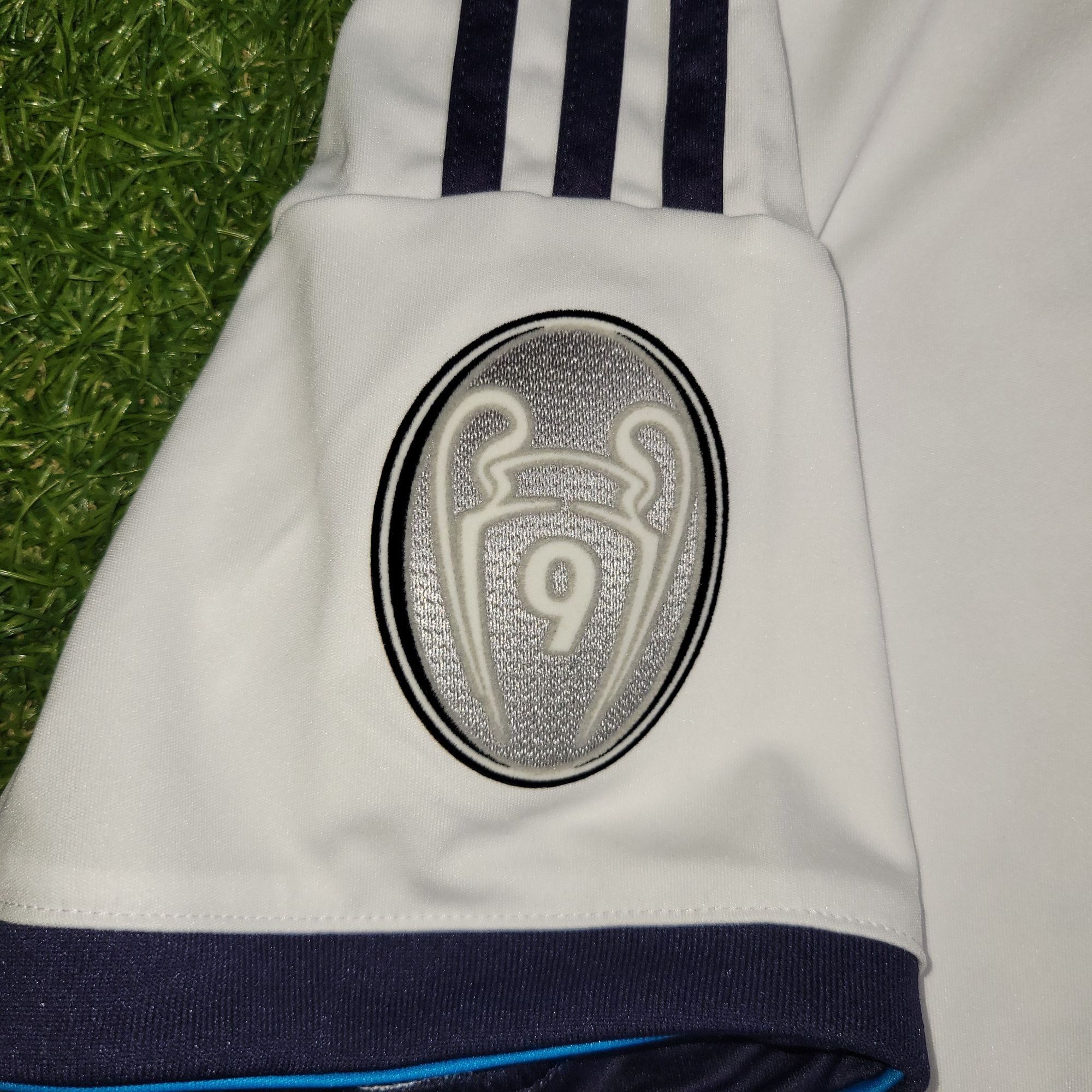 Adidas Cristiano Ronaldo Real Madrid 2012 2013 Soccer Jersey BNWT L Size US L / EU 52-54 / 3 - 5 Thumbnail