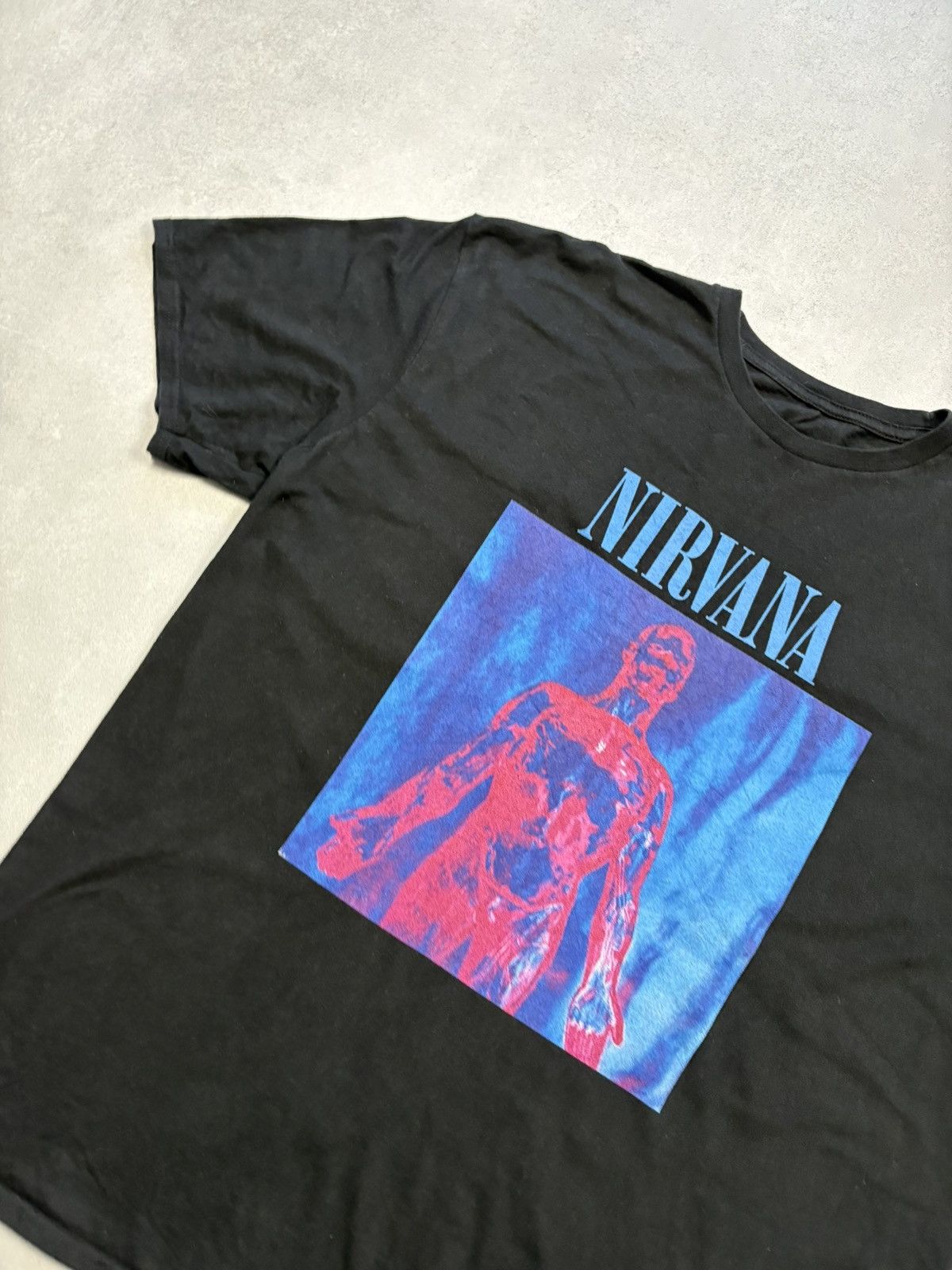 Band Tees Nirvana “Sliver” Red & Blue Anatomical Figure Vintage Tee Size US XXL / EU 58 / 5 - 3 Thumbnail