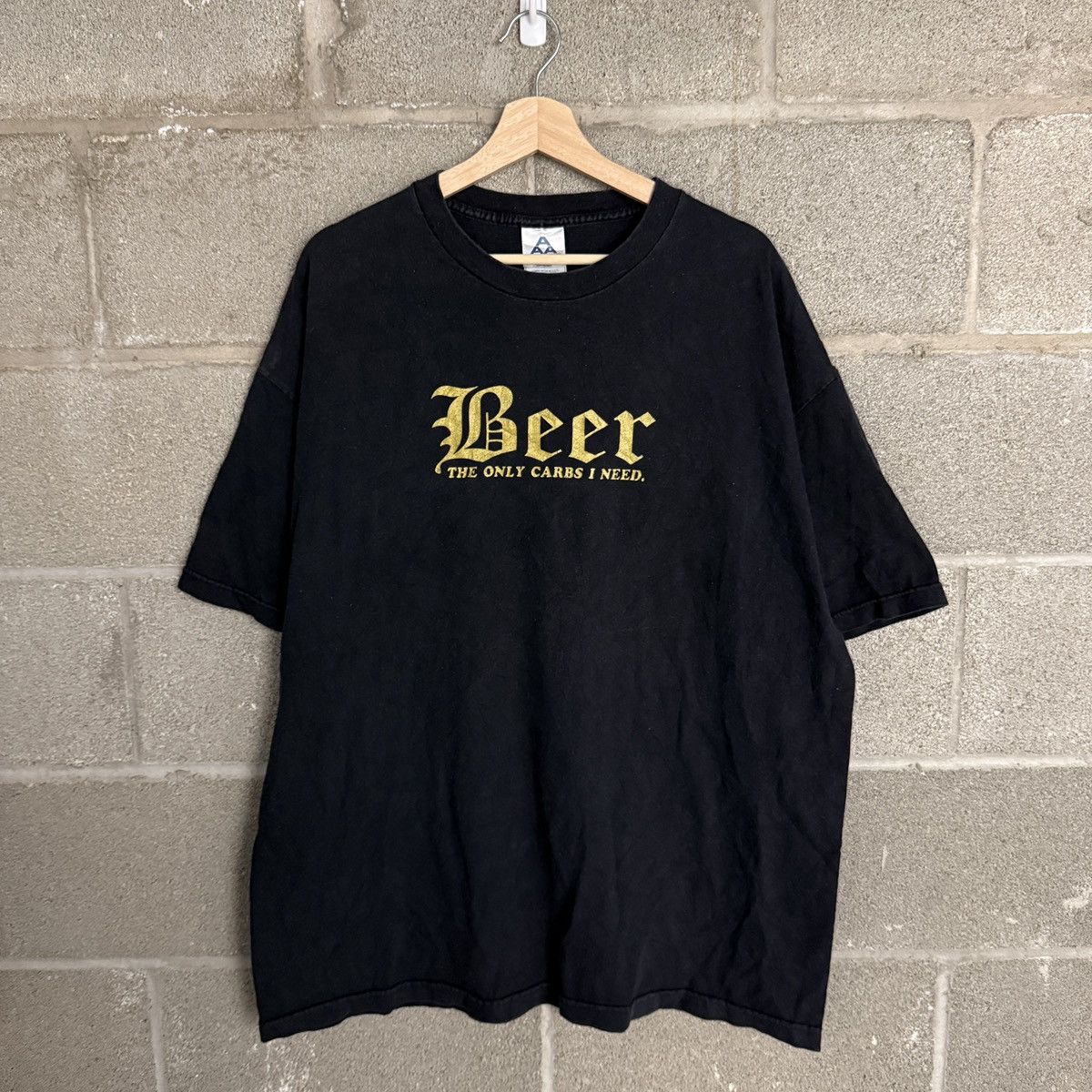 AAA Vintage AAA Beer The Only Carbs I Need Black Tee Mens 2XL Size US XXL / EU 58 / 5 - 1 Thumbnail