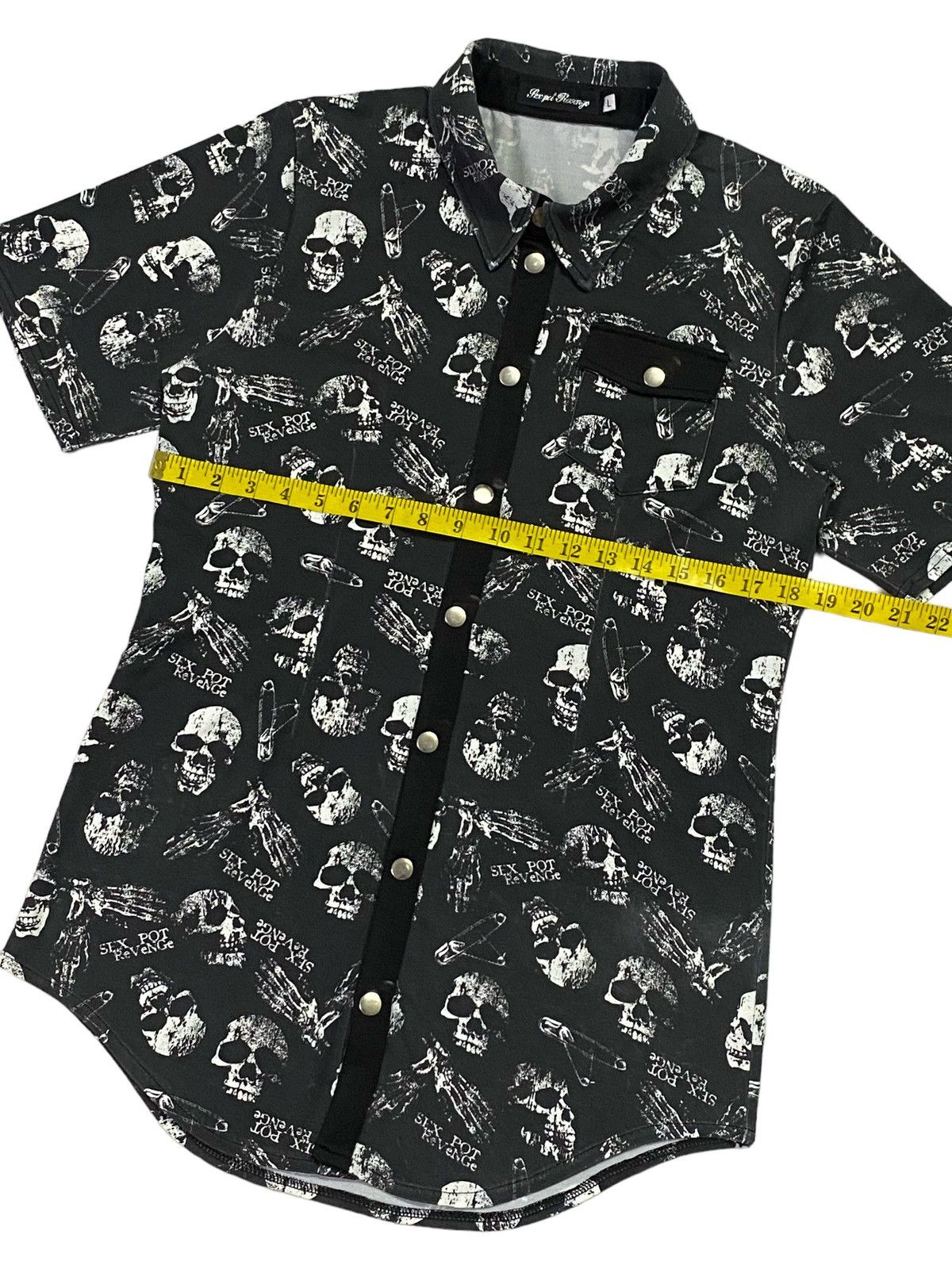 Sex Pot ReVeNGe Sex Pot Revenge Skull Full Print Stretch Shirt Snep Button Size US L / EU 52-54 / 3 - 4 Thumbnail