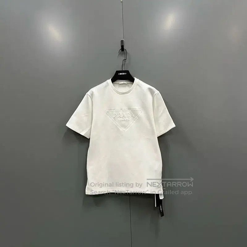 Prada Prada Summer White Cotton Short Sleeve T-Shirt. Size US M / EU 48-50 / 2 - 1 Thumbnail