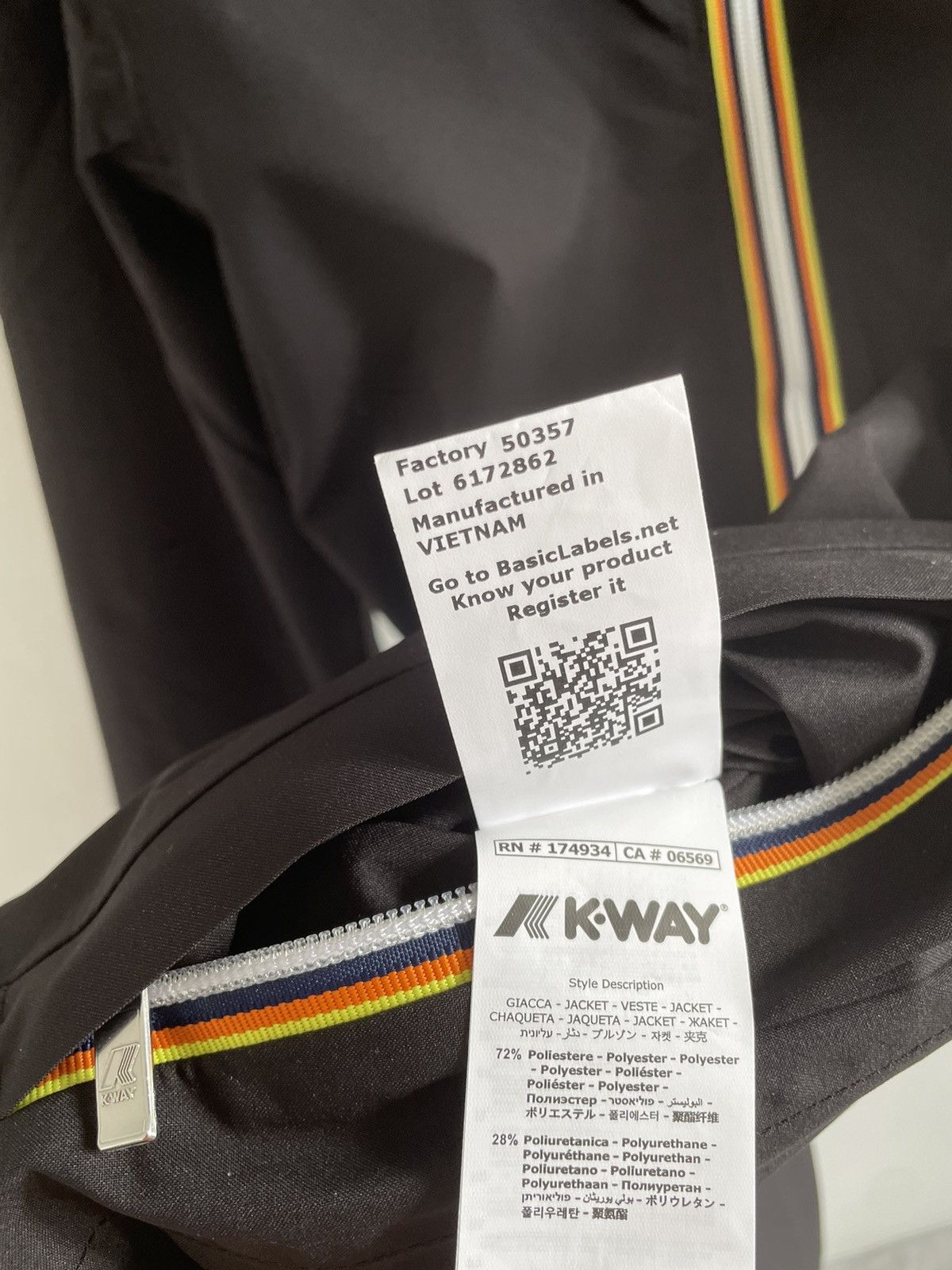 K-Way K-way parka waterproof model Thomas Size M Matte Black Size US S / EU 44-46 / 1 - 9 Thumbnail