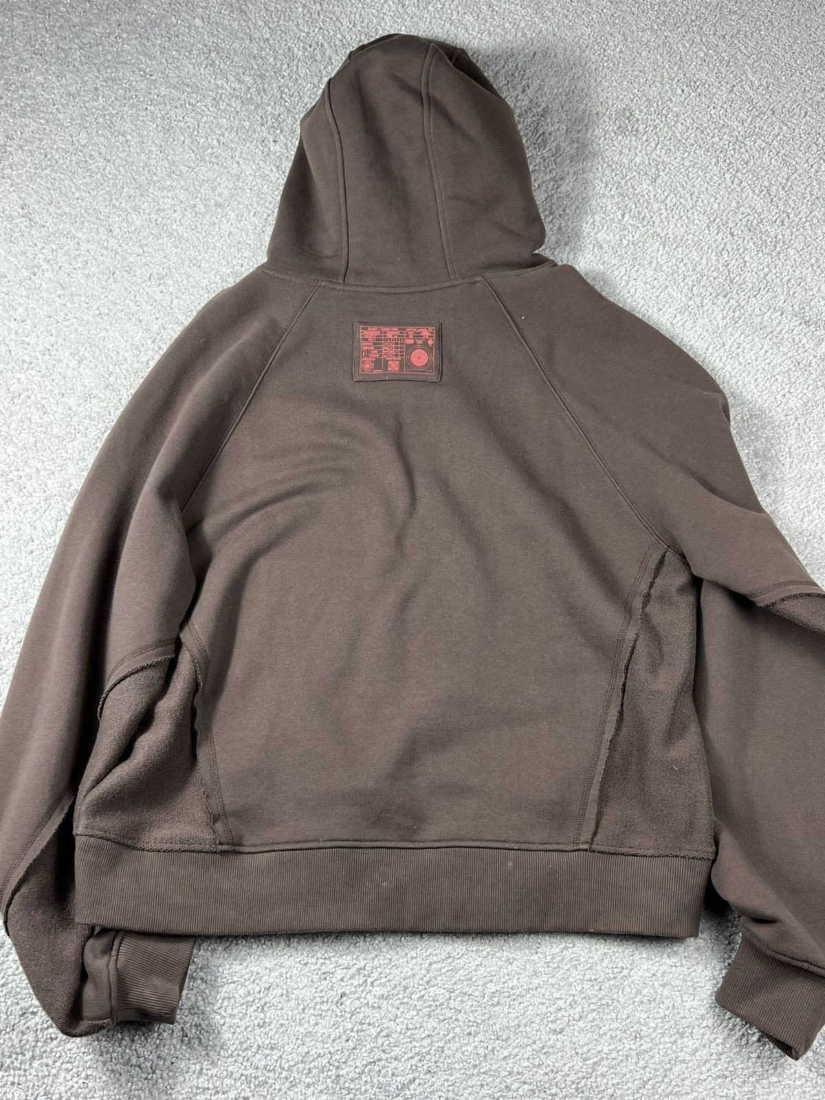 Other Vicinity Brown Hoodie Size L Size US L / EU 52-54 / 3 - 5 Thumbnail