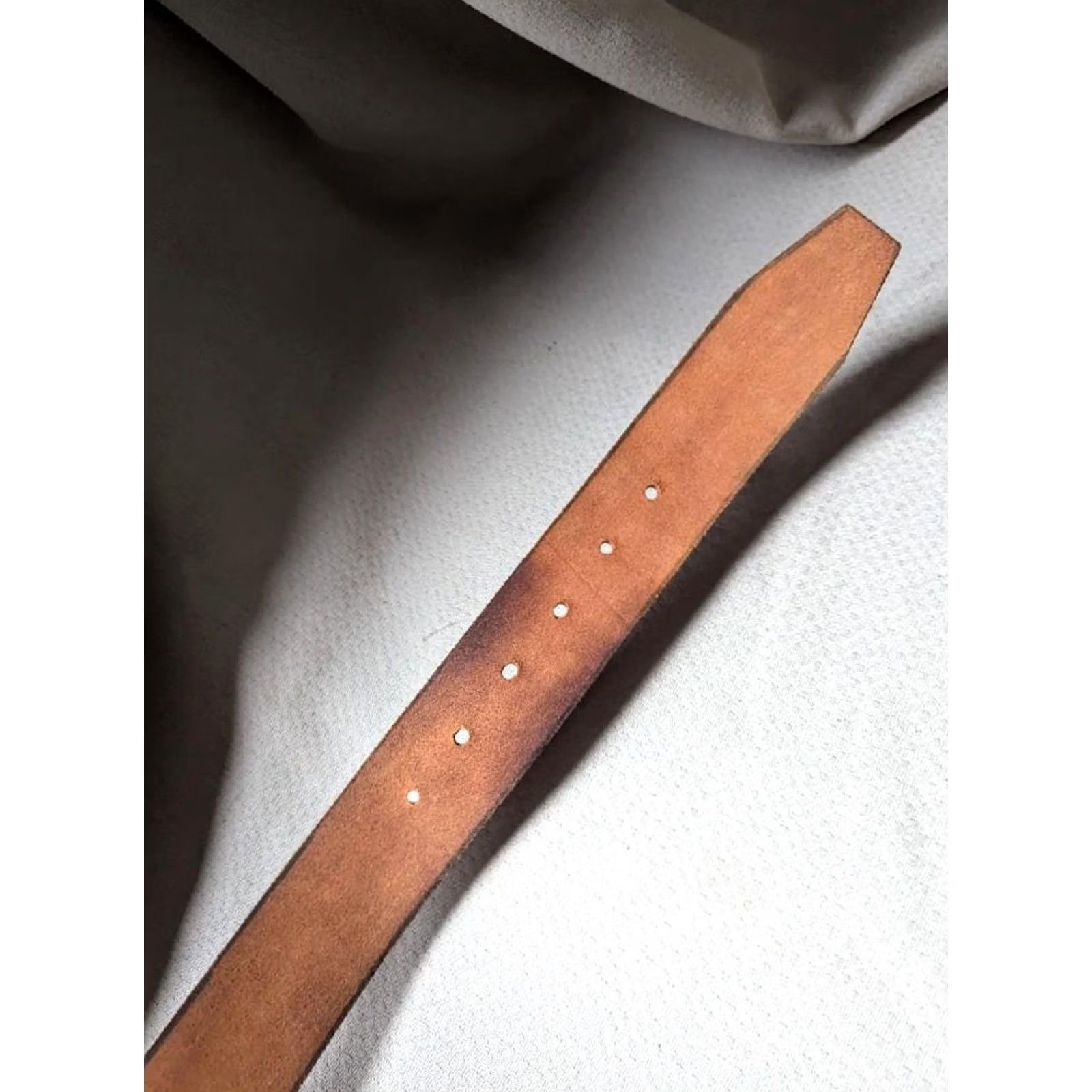 Vintage VINTAGE HANDCRAFTED leather belt brown WESTERN cowboy buckle 24 COWHIDE Womens Size ONE SIZE - 7 Thumbnail