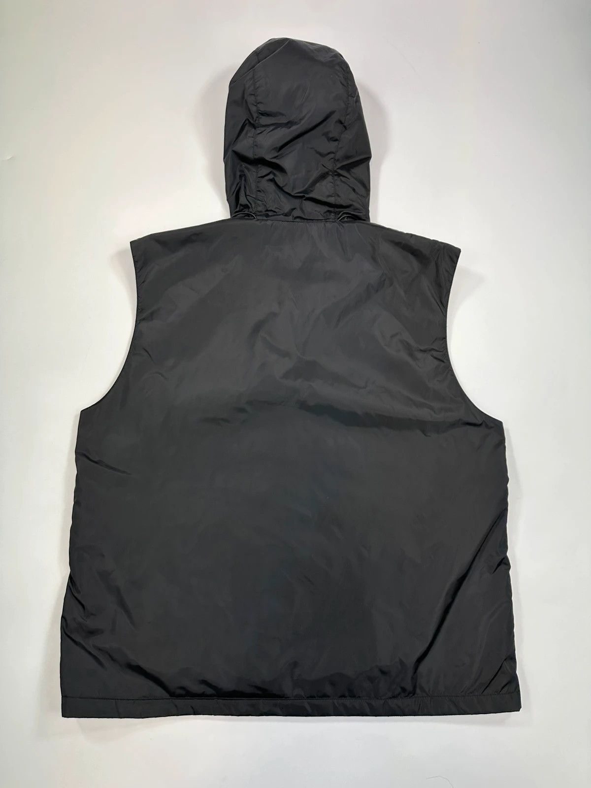 Prada Prada Milano FW03 Padded Black SleevesLess Hooded Jacket Size US M / EU 48-50 / 2 - 3 Thumbnail