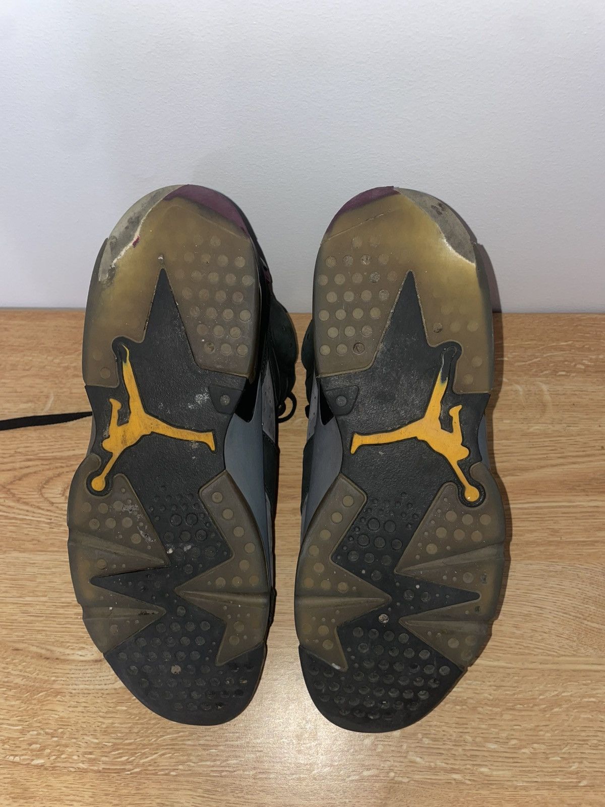 Jordan Brand Jordan 6 “Bordeaux” Size US 12 / EU 45 - 6 Thumbnail