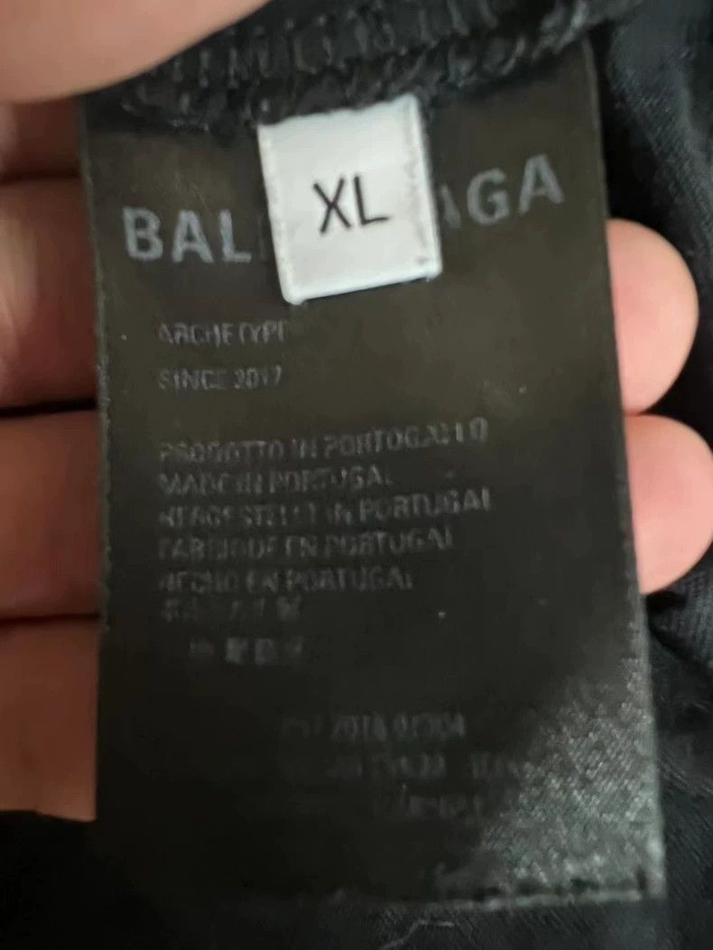Balenciaga Balenciaga Small logo short sleeve Size US XL / EU 56 / 4 - 4 Thumbnail