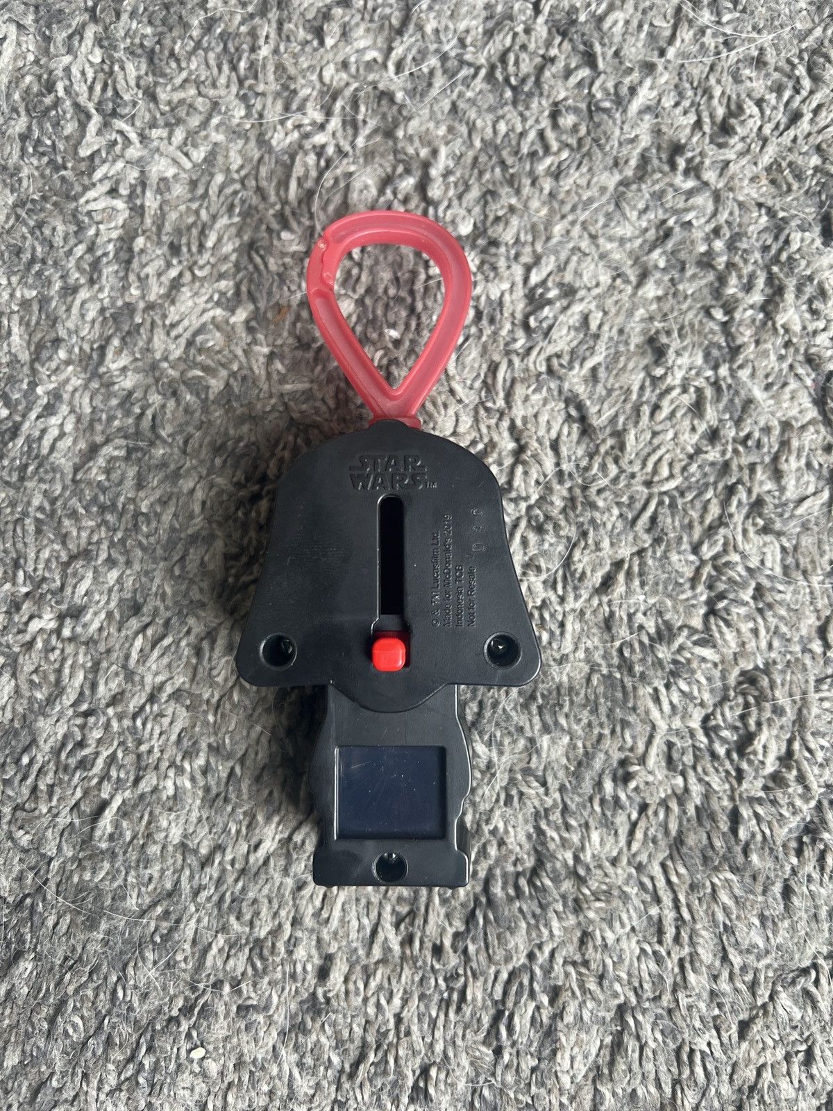 Disney × Star Wars 2019 McDonald’s Lucasfilm Star Wars Darth Vader Keychain Size ONE SIZE - 2 Thumbnail