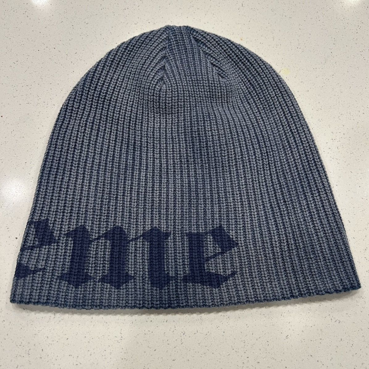 Supreme Supreme SS25 Old English Printed Beanie Blue NWT Size ONE SIZE - 2 Thumbnail