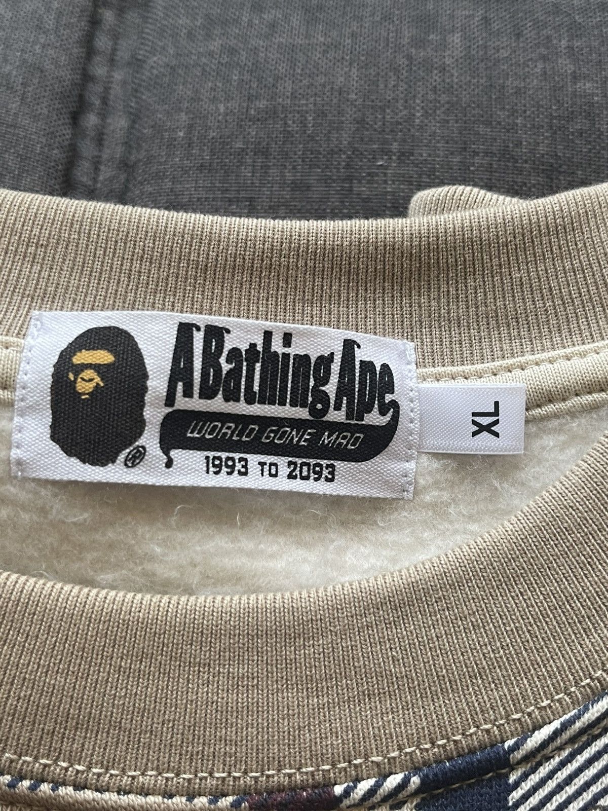 Bape BAPE A Bathing Ape Logo Check Pattern Crewneck Size US XL / EU 56 / 4 - 5 Thumbnail