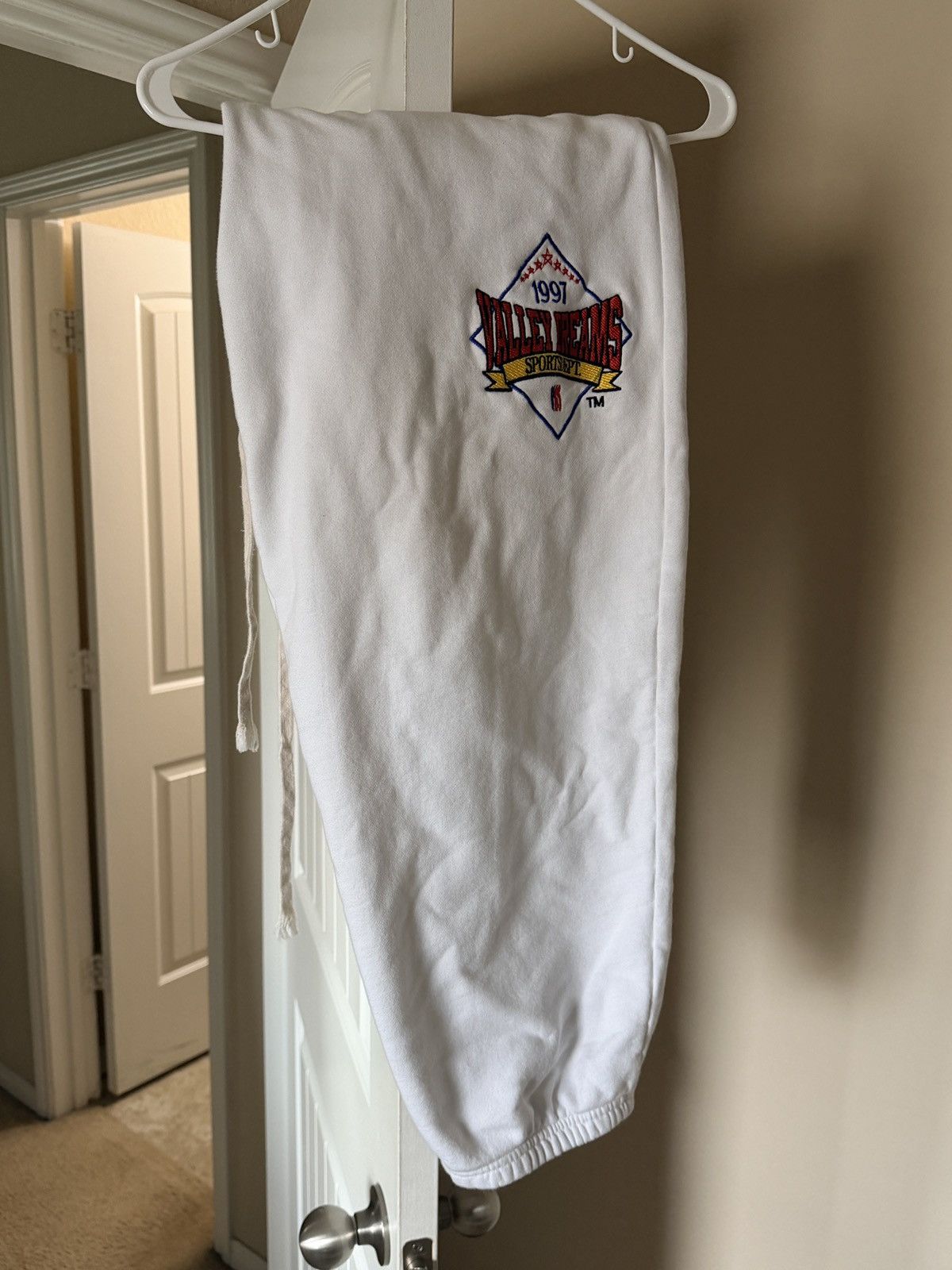 Other valelives “sports” sweats Size US 32 / EU 48 - 2 Thumbnail