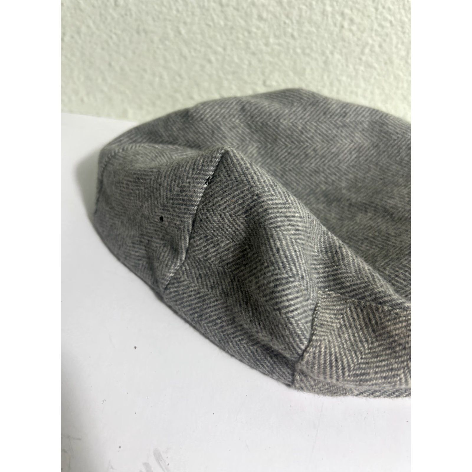 Vintage VINTAGE White Hall Newsboy Cap Wool Herringbone Gray USA Size M Men Cap Size ONE SIZE - 6 Thumbnail
