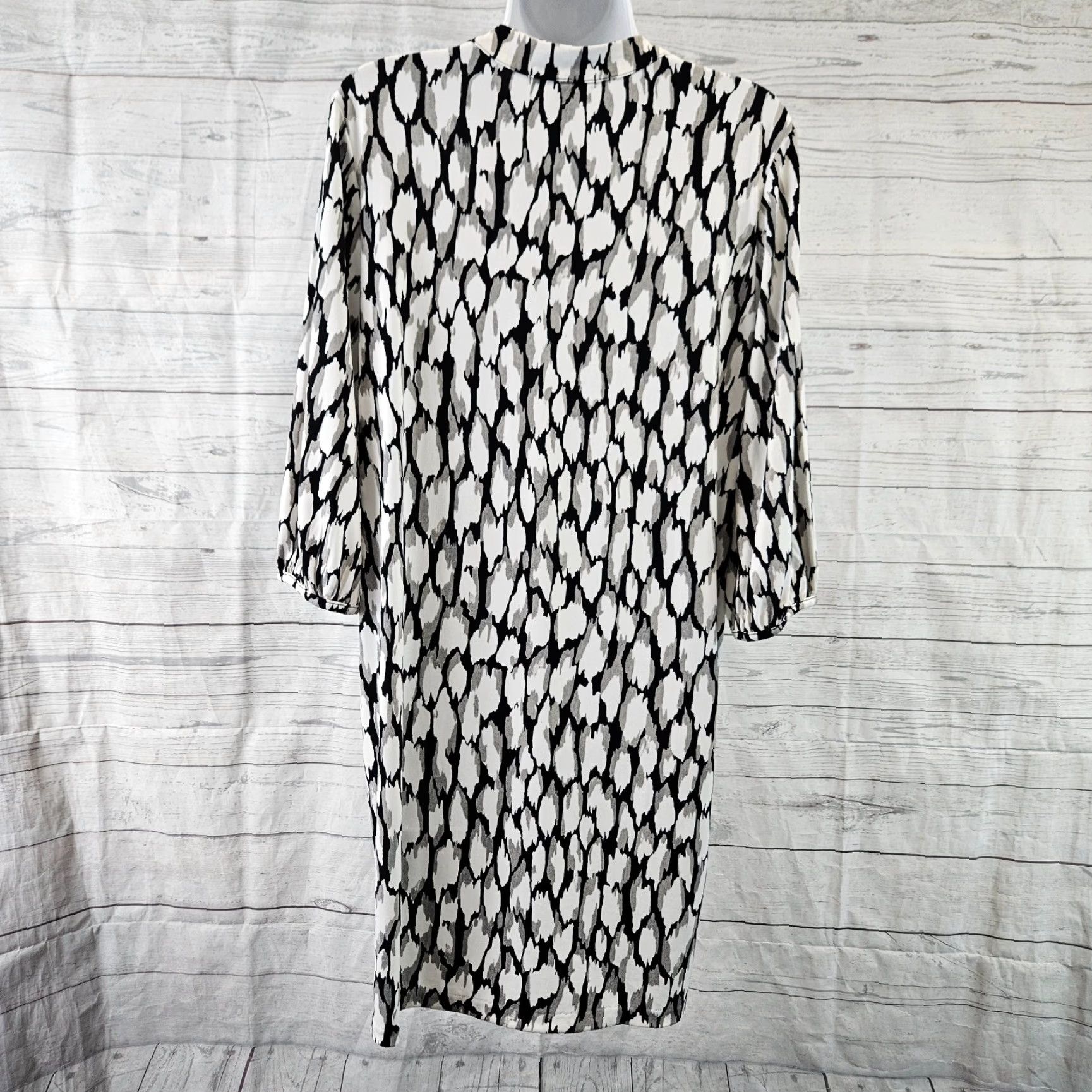 Banana Republic VINTAGE Banana Republic Womens Dress Sz Medium Petite Black Gray 3/4 Sleeve Size M / US 6-8 / IT 42-44 - 4 Thumbnail