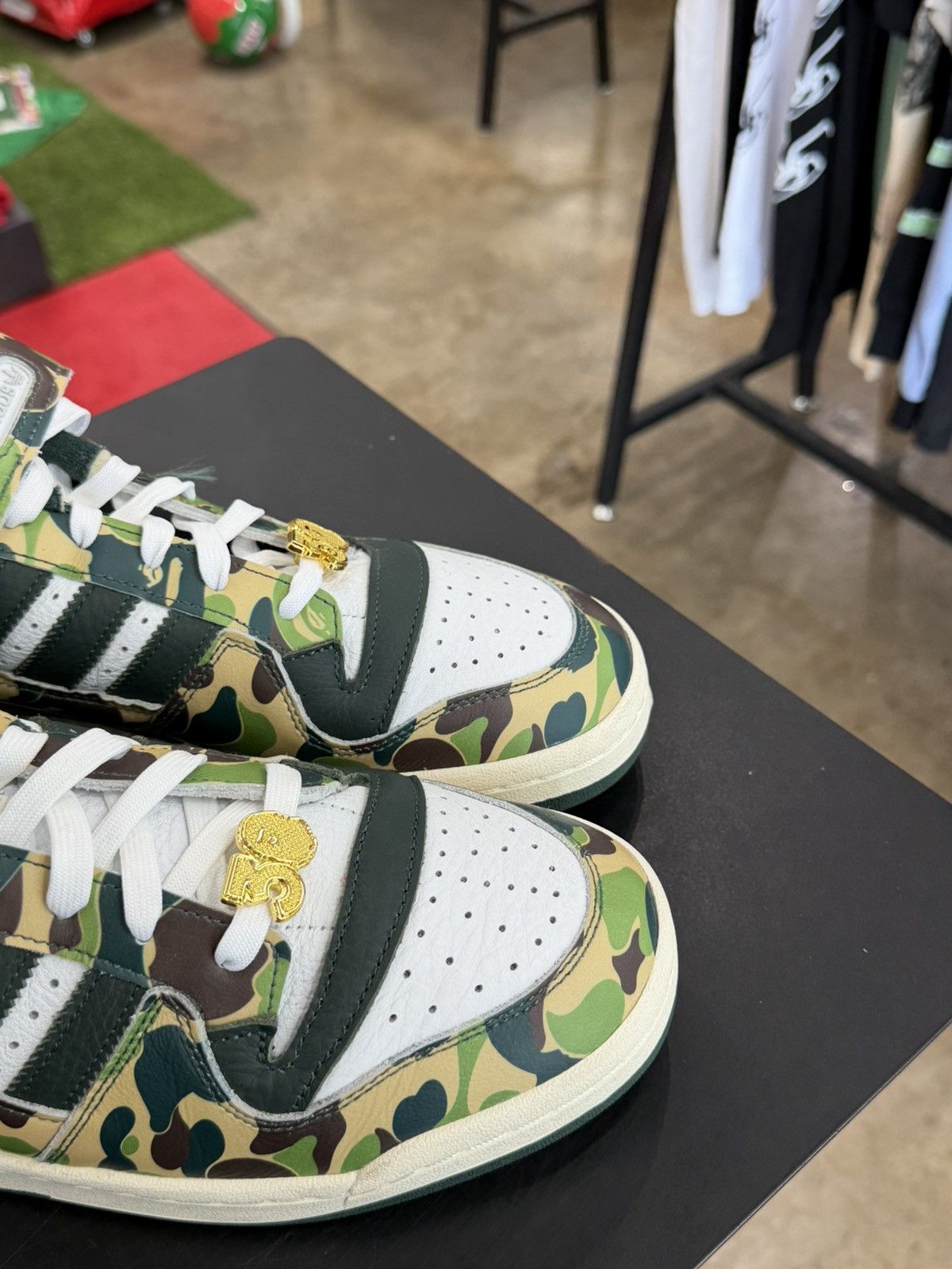Adidas Adidas Forum 84 Low Bape 30th Camo Size 12 (2023) Size US 12 / EU 45 - 8 Thumbnail