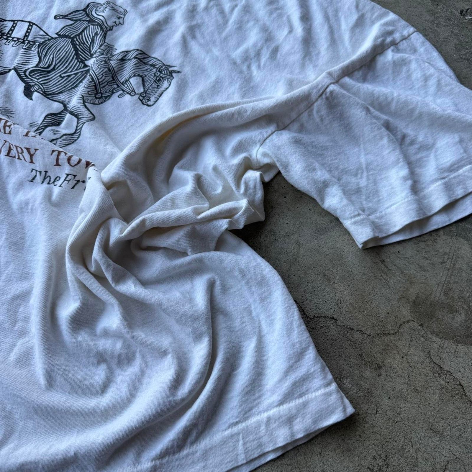 Other Vintage 1980s art tee shirt Size US L / EU 52-54 / 3 - 4 Thumbnail