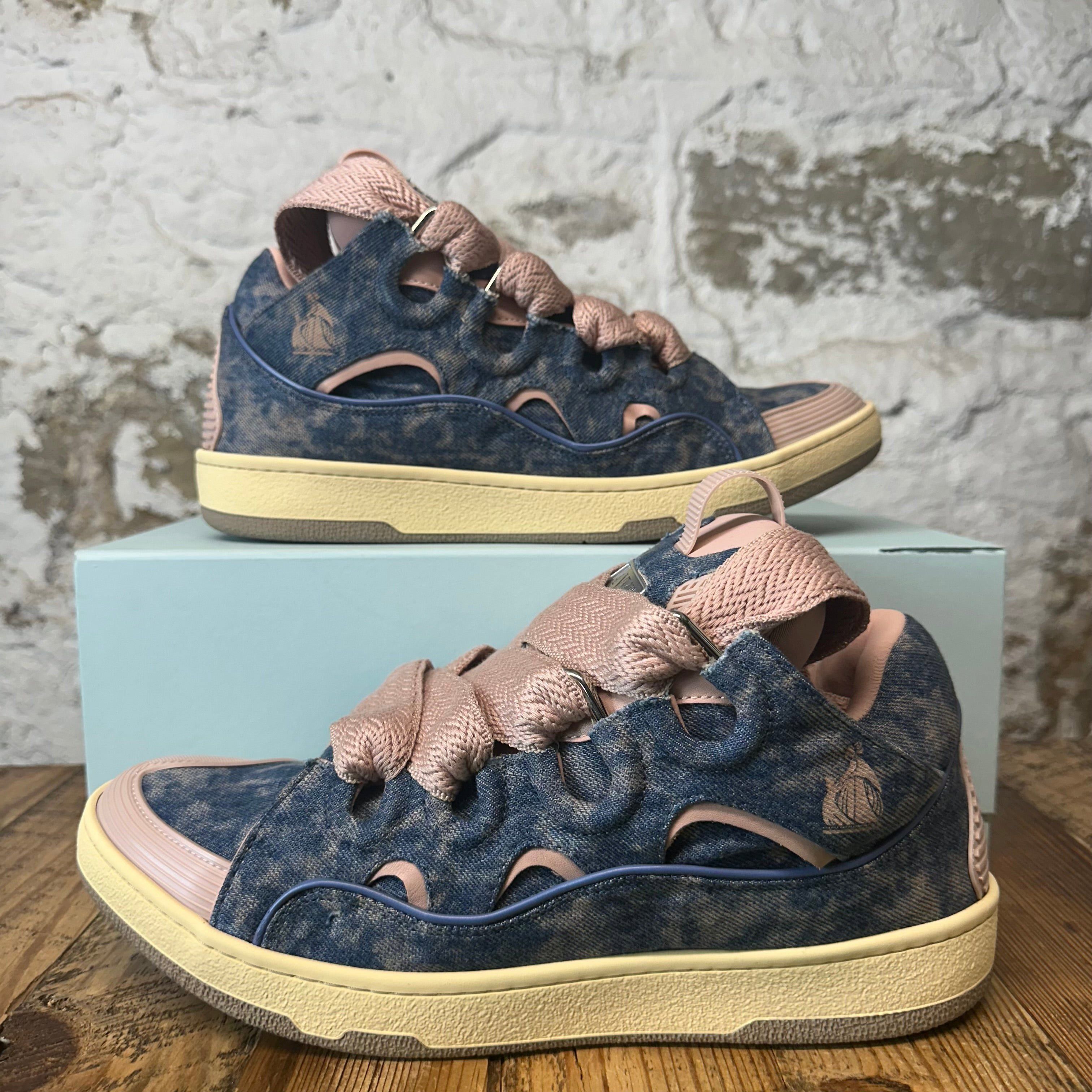 Lanvin Lanvin Curb Rose Denim Beige Sneaker Sz 12 (45) DS Size US 12 / EU 45 - 1 Thumbnail