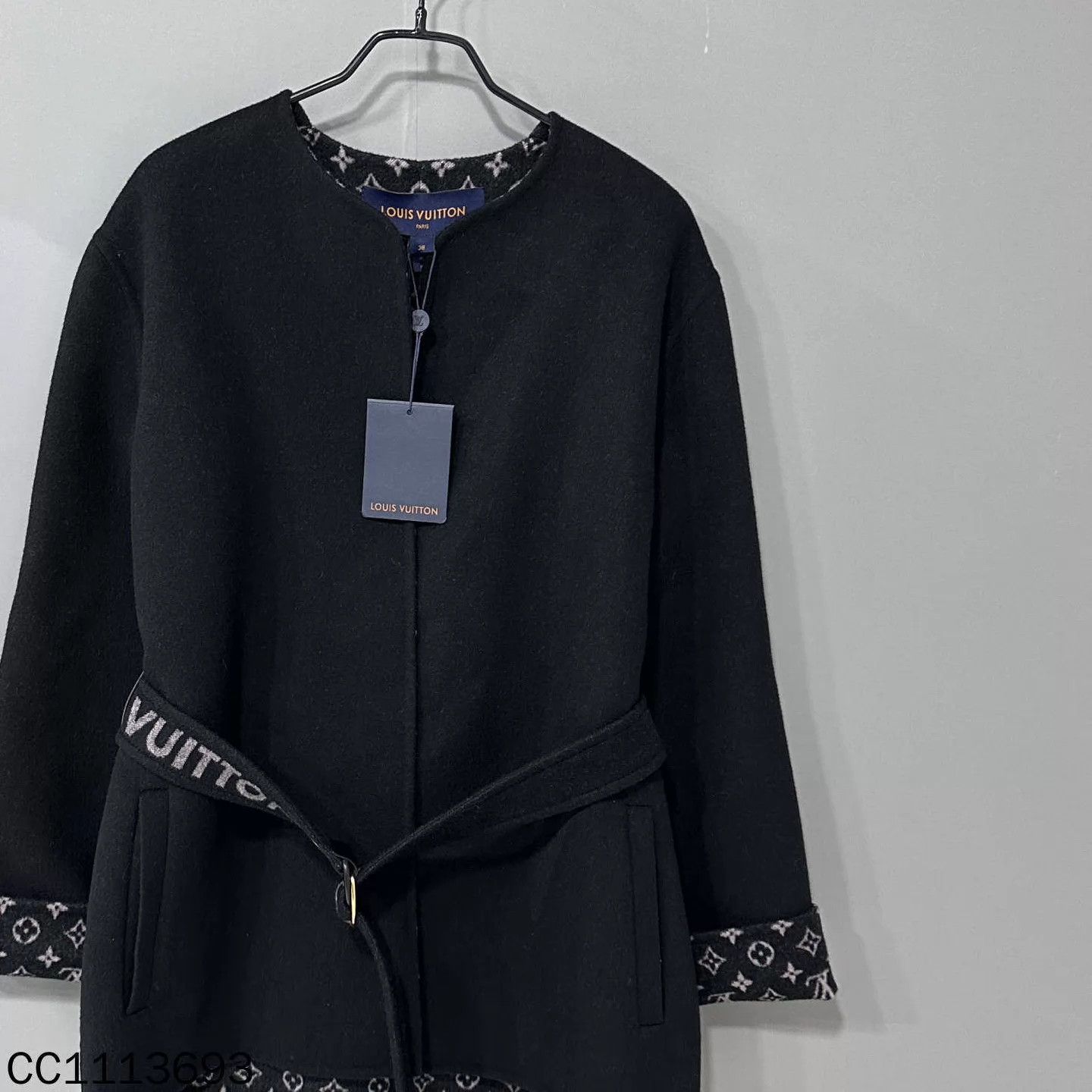 Louis Vuitton LV black monogram all over print overcoat 38 Size S / US 4 / IT 40 - 2 Thumbnail