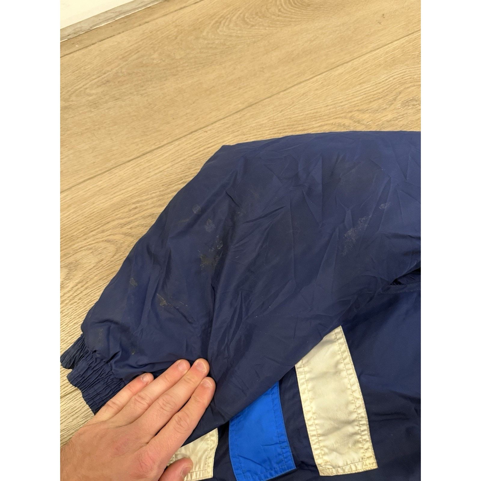 Adidas Vintage 90s Adidas Puffer Jacket Coat XL Hooded Striped Navy Size US XL / EU 56 / 4 - 7 Thumbnail