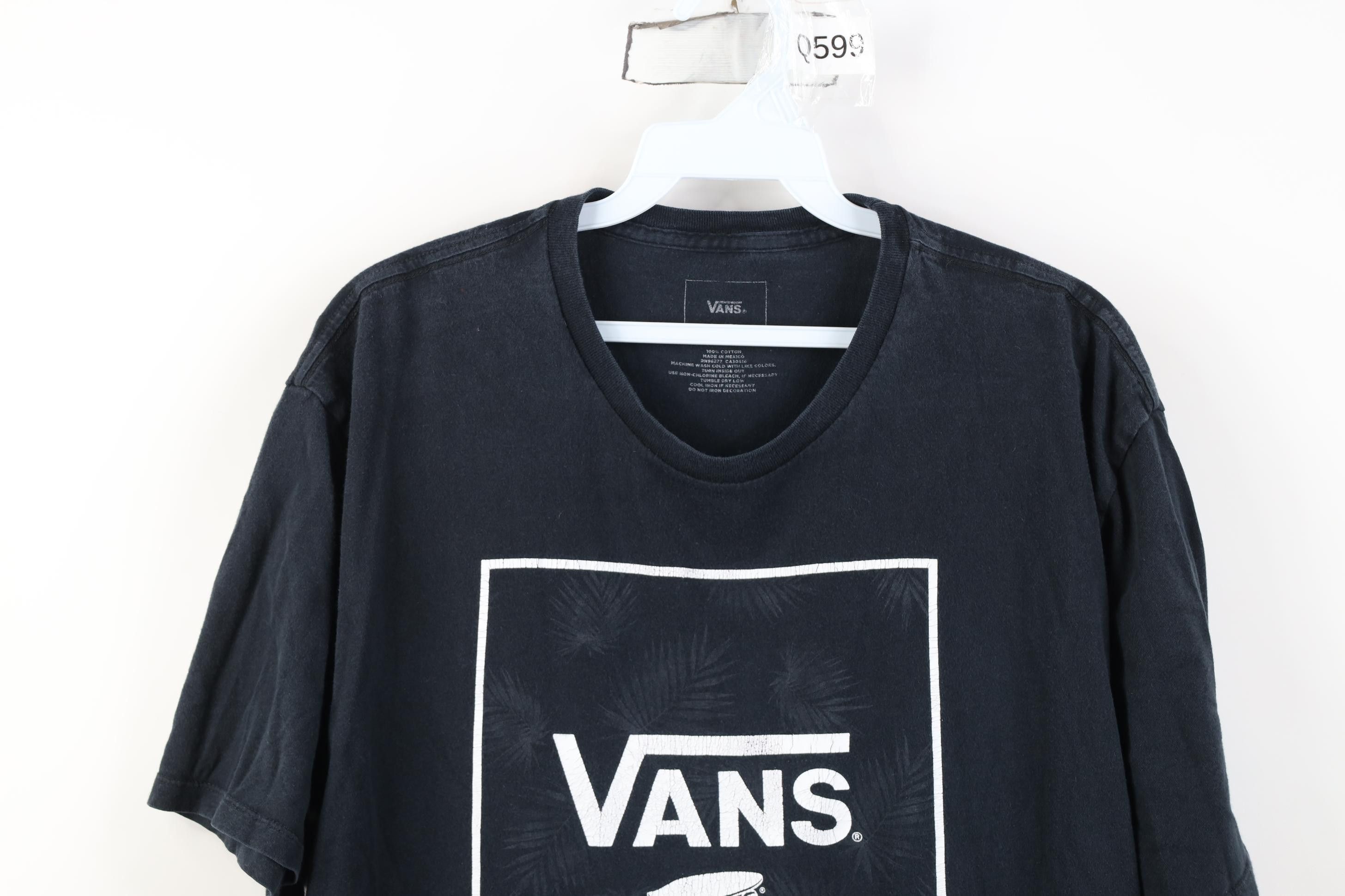 Vans Vintage Y2K Vans Off The Wall Skateboard Palm Leaf T-Shirt Size US XL / EU 56 / 4 - 2 Thumbnail