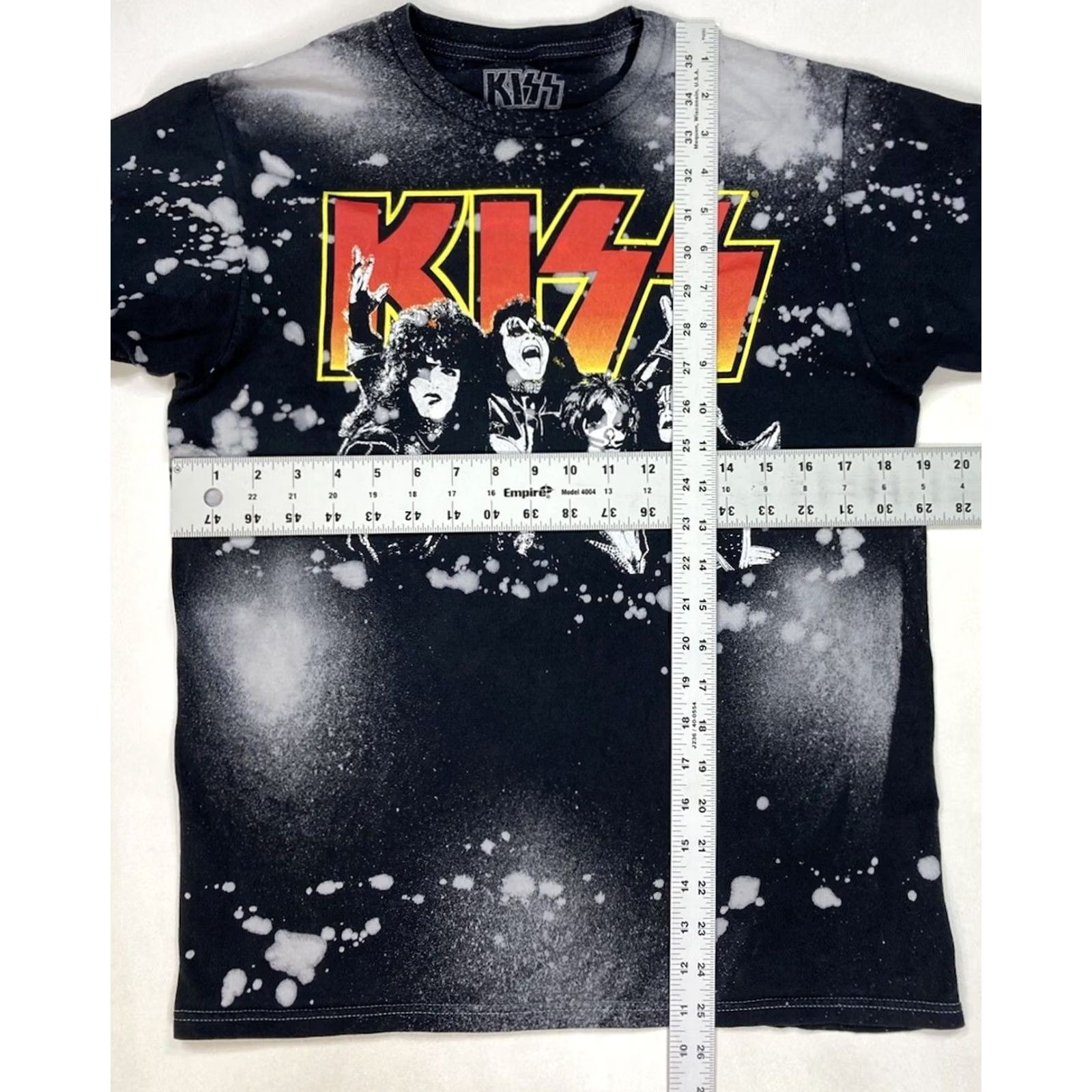 Vintage Kiss Graphic T-shirt Women Medium Black Acid Wash Short Sleeve Music Size M / US 6-8 / IT 42-44 - 5 Thumbnail