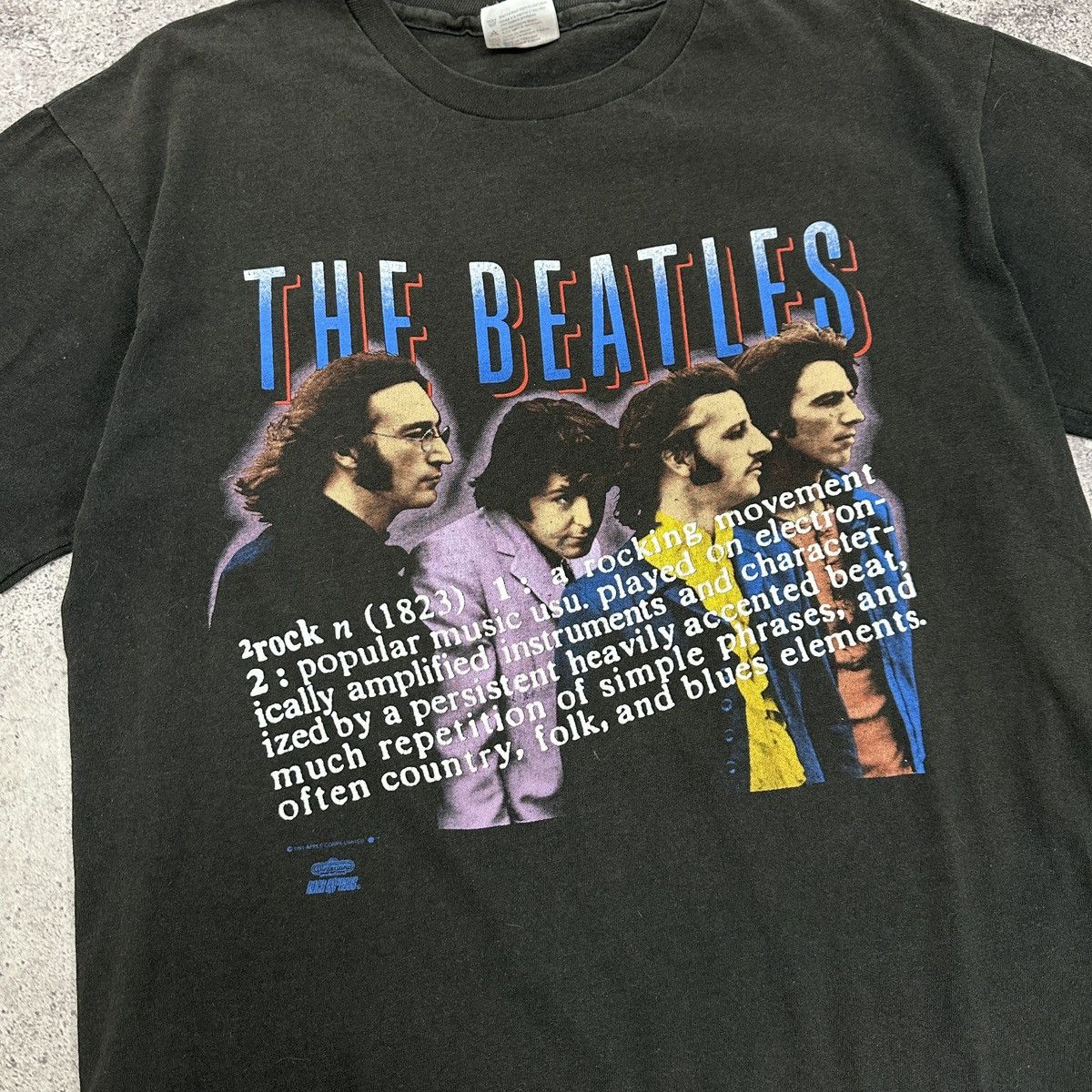 Band Tees Vintage 90s The Beatles 1991 Winterland tee rock y2k hype og Size US L / EU 52-54 / 3 - 7 Thumbnail