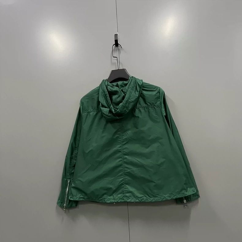 Prada Prada Green triangle logo nylon jacket 2502-Nextarrow Size US S / EU 44-46 / 1 - 2 Thumbnail
