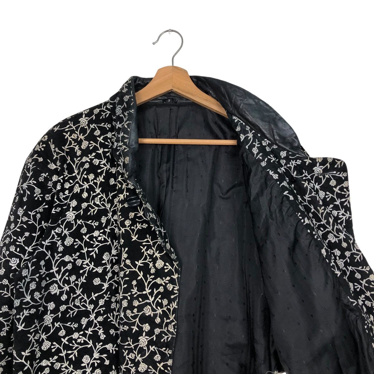 Japanese Brand × Vintage 📌Vintage Leather Jacket Floral Full Print Issey Miyake Size US M / EU 48-50 / 2 - 13 Thumbnail