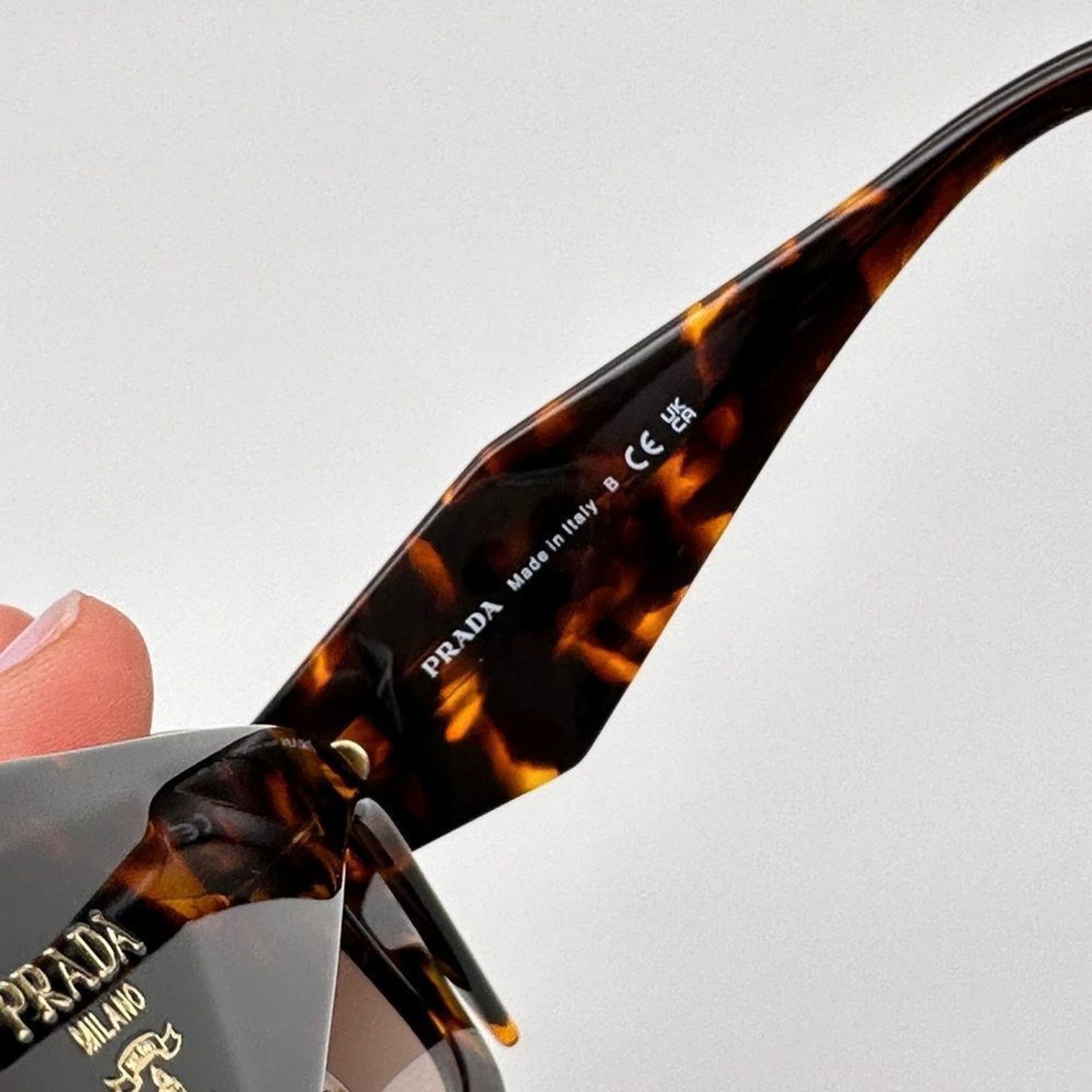 Prada NEW PRADA PR07YS VAU6S1 Honey Havana/Brown Gradient Women Size ONE SIZE - 4 Thumbnail