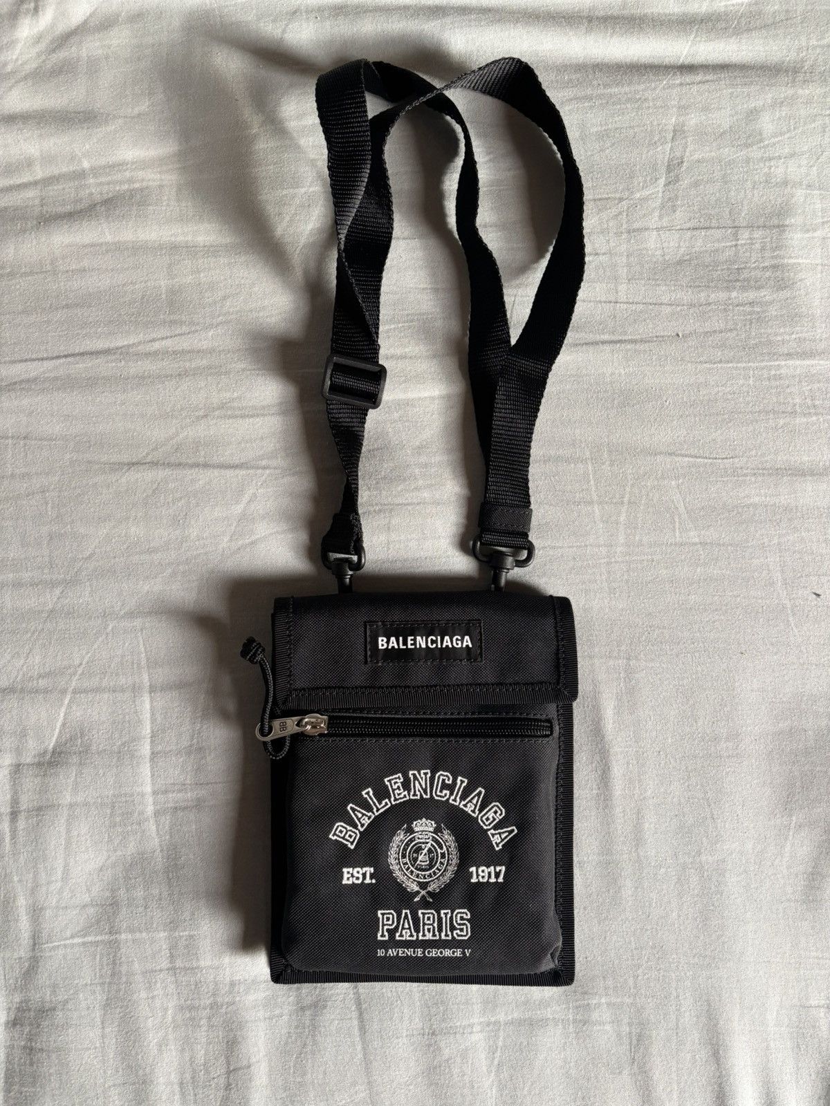 Balenciaga Balenciaga Pouch Size ONE SIZE - 2 Thumbnail