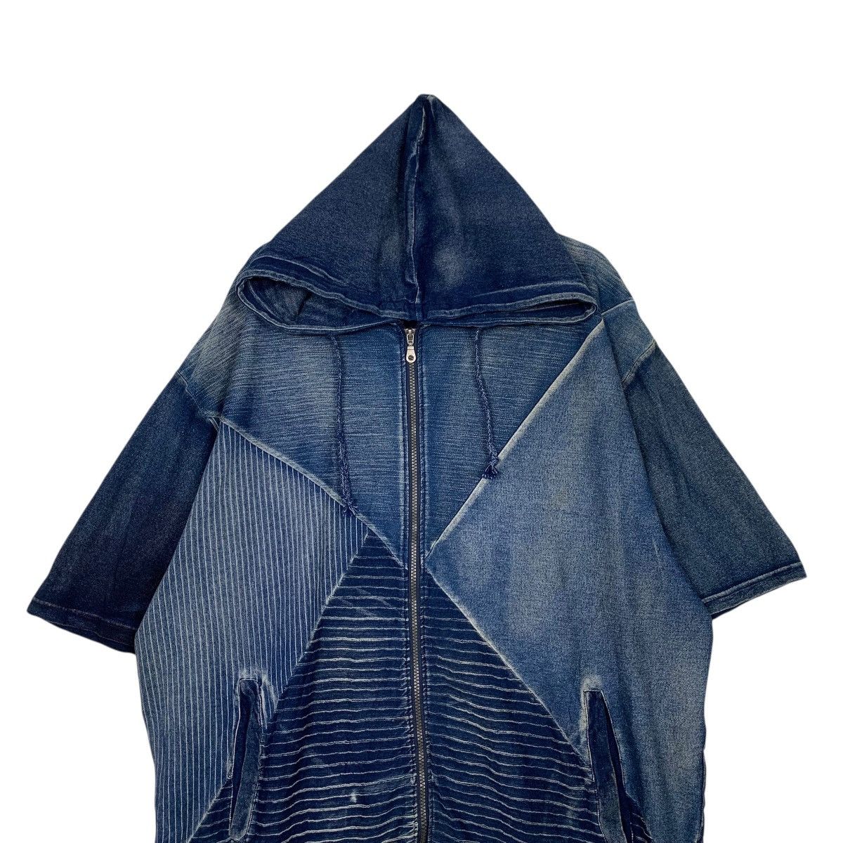 In The Attic IN THE ATTIC Jeans Short Sleeve Hoodie Jacket #2928-C132 Size US XXL / EU 58 / 5 - 2 Thumbnail