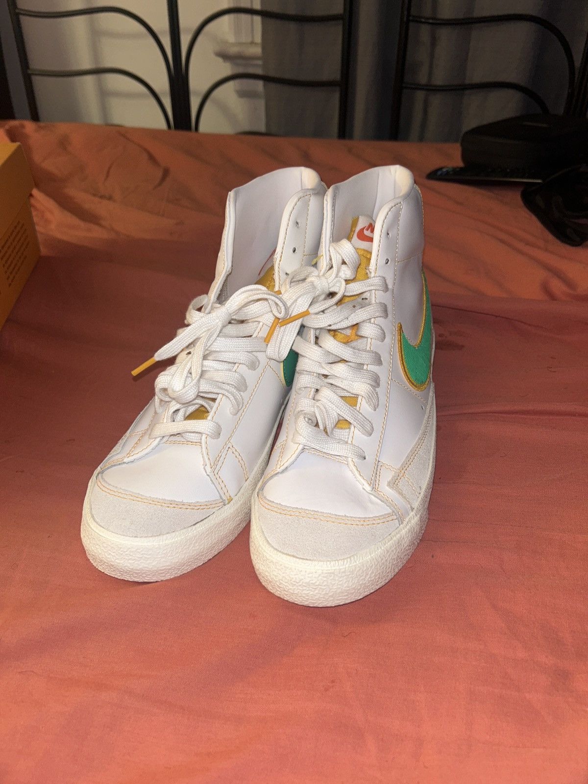 Nike Nike Blazer Mid 77’ Vintage Roswell Rayguns Size US 9.5 / EU 42-43 - 6 Thumbnail
