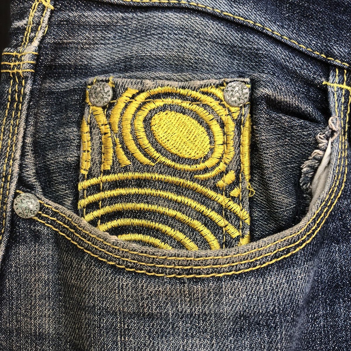Coogi Coogi straight Cut Denim Pants Size US 35 - 8 Thumbnail