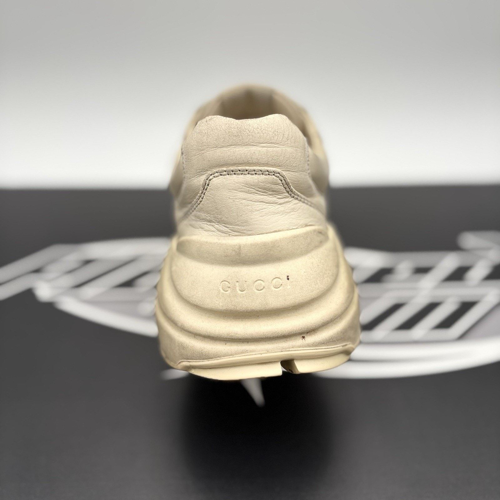 Gucci Size 9.5 G (10 US) Gucci Rhyton ' Off White ' Size US 10 / EU 43 - 12 Thumbnail