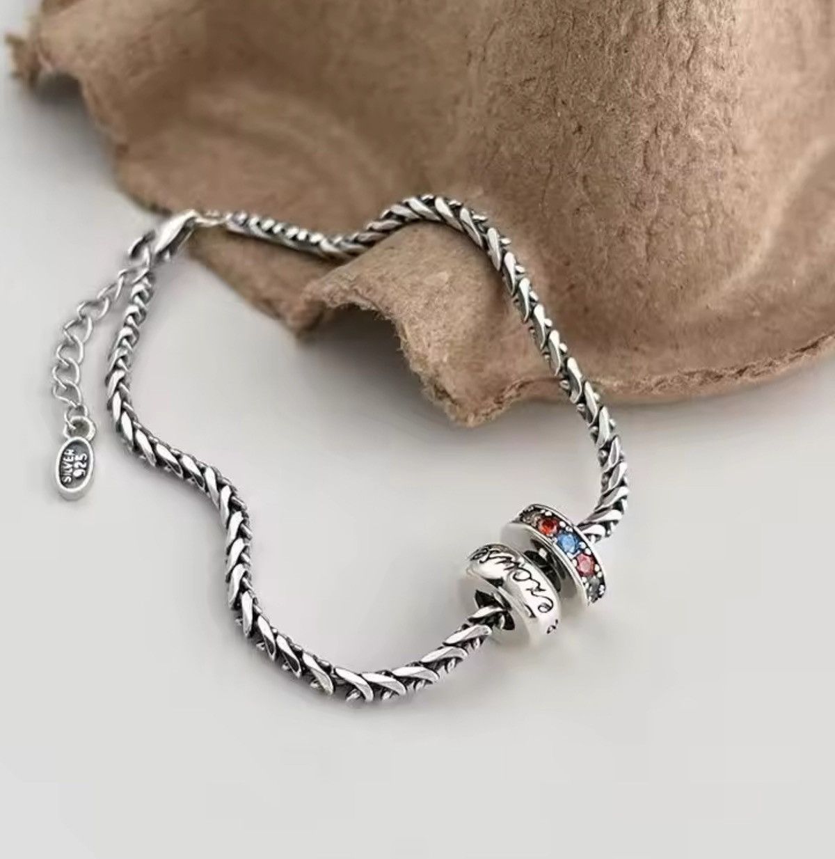 Jewelry Handmade Heart Turn Bead Bangle Bracelet Size ONE SIZE - 2 Thumbnail