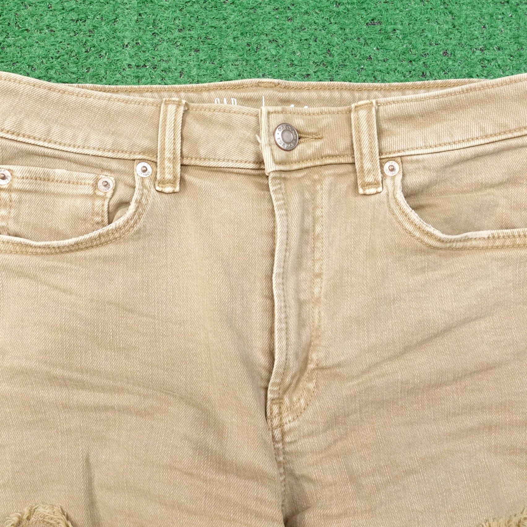 Gap Vintage Gap Women’s Cut-Off Shorts Size 14 Tan Cotton Casual Summer Women's Size 36" / US 14 / IT 50 - 2 Thumbnail