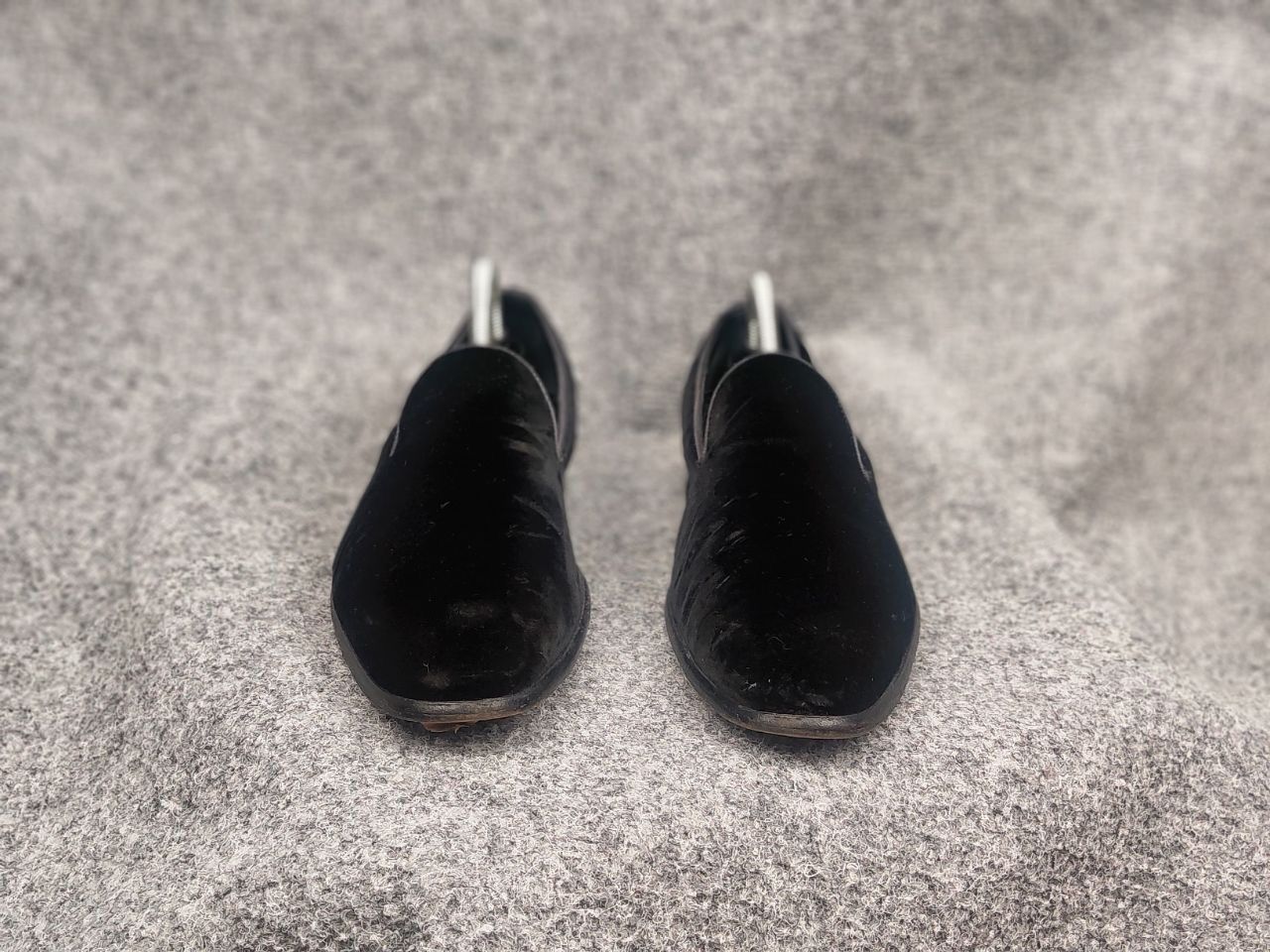 Dolce & Gabbana Dolce & Gabbana Velour Black Slip On loafers classic Shoes Size US 7 / EU 40 - 2 Thumbnail