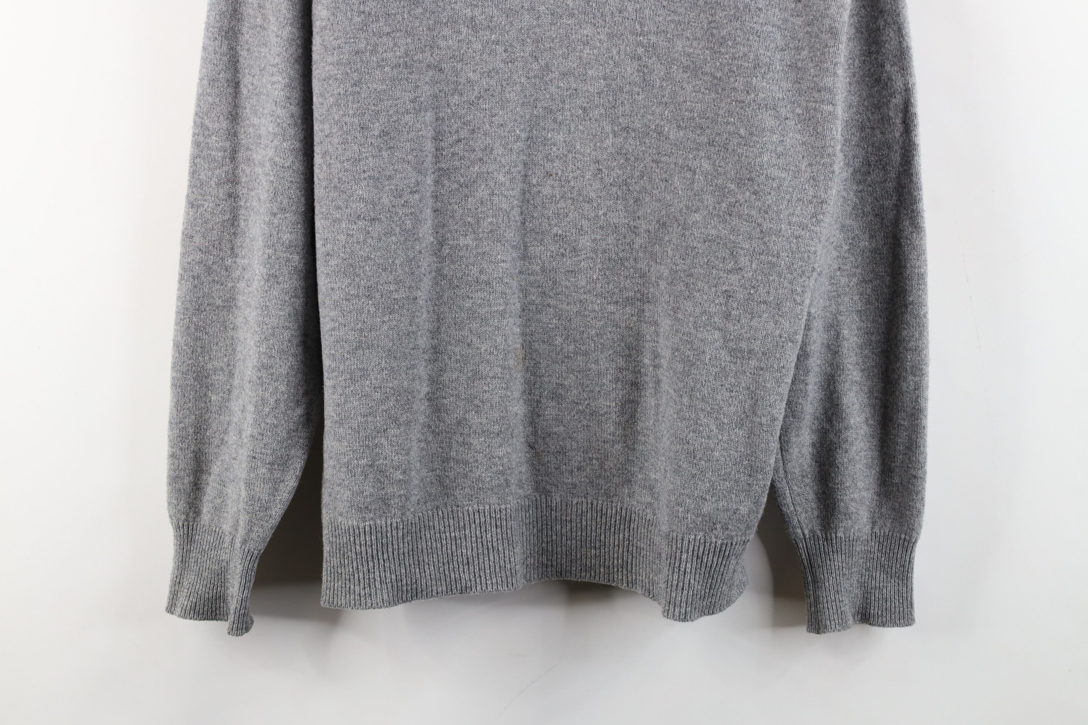 Vintage Vintage 60s Streetwear Lambswool Knit V-Neck Sweater Gray Size US XXL / EU 58 / 5 - 3 Thumbnail