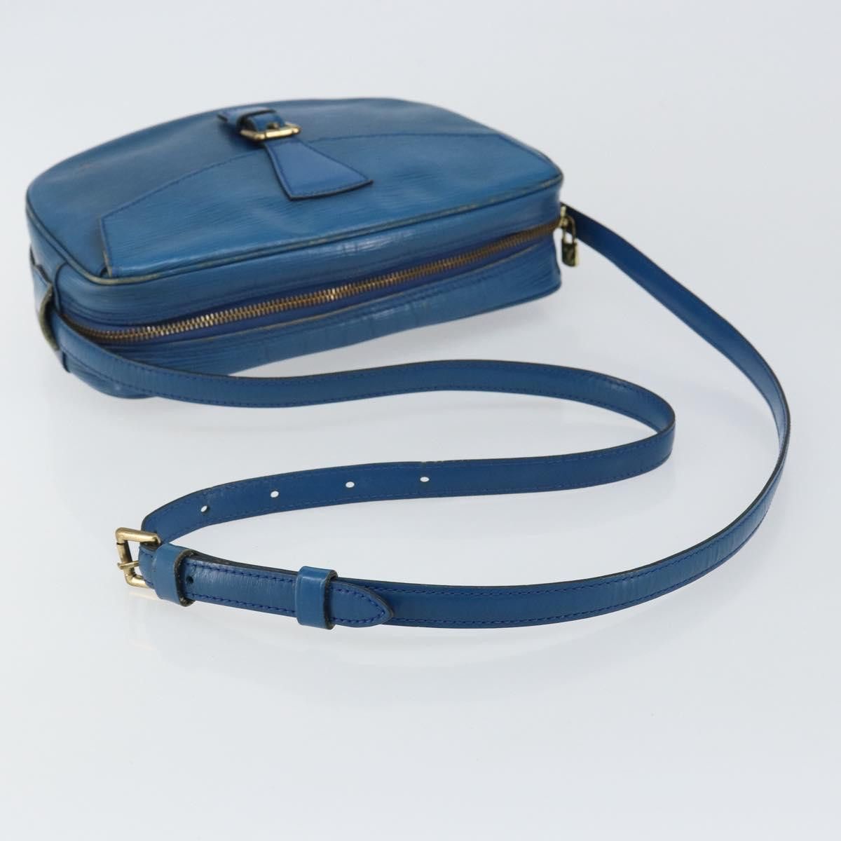 LOUIS VUITTON Epi June Feuille Shoulder Bag Blue M52155