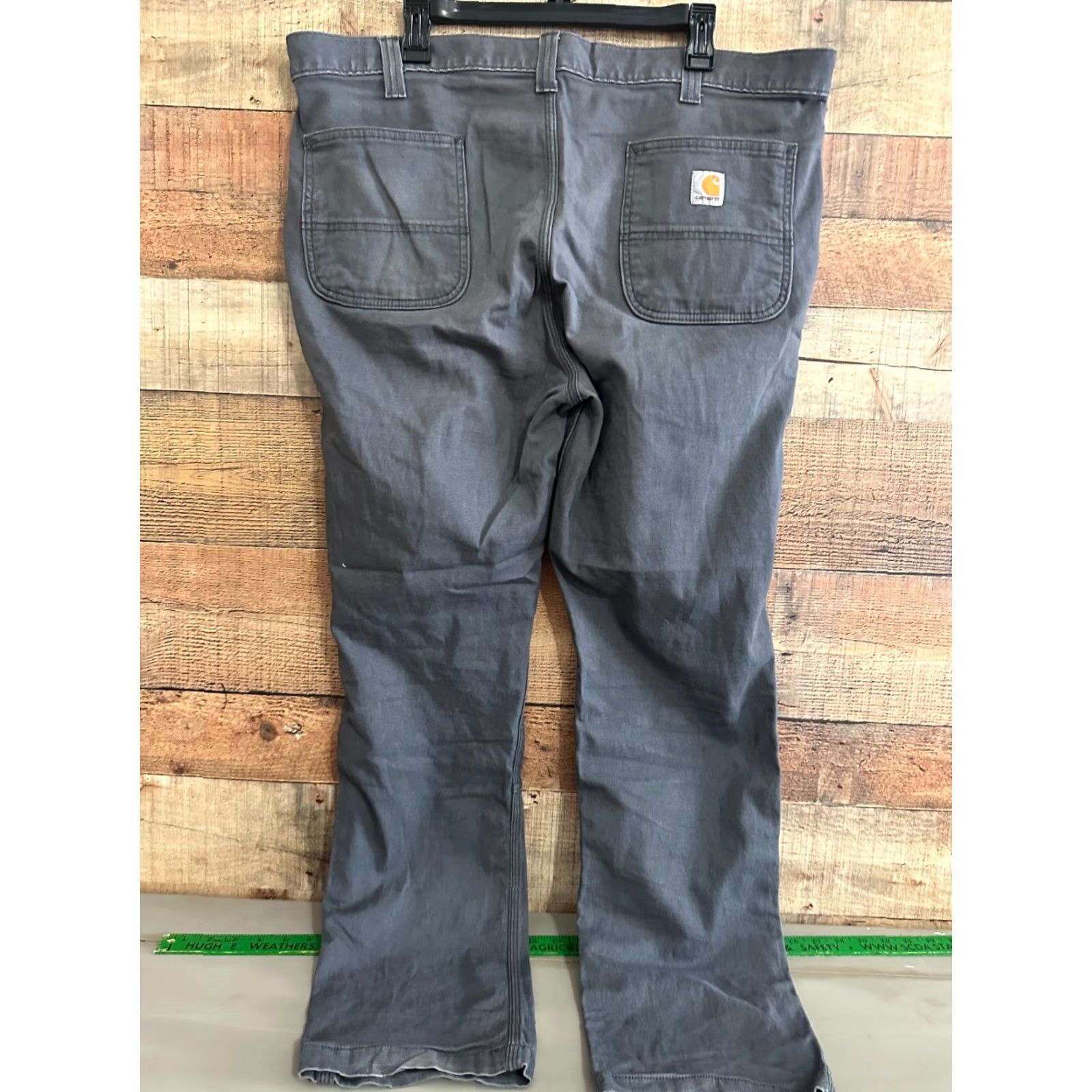Carhartt Carhartt Jeans Size 40x32 Mens Gray Straight Utility 40 32 Gray Mens Straight Fits Relaxed Regular Front Centric? Size US 40 / EU 56 - 2 Thumbnail