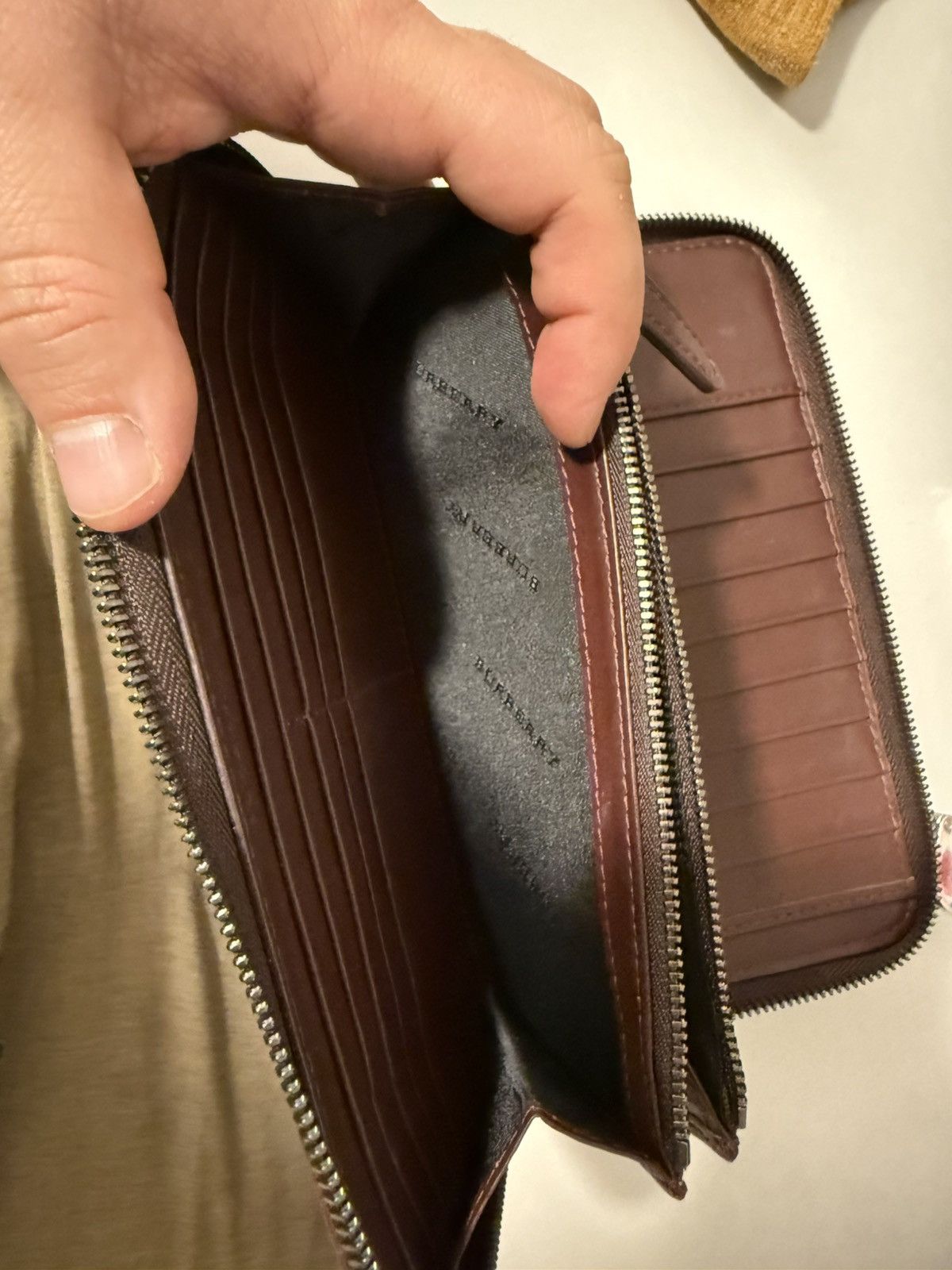 Burberry Burberry Wallet Burgundy With Classic Pattern Size ONE SIZE - 5 Thumbnail