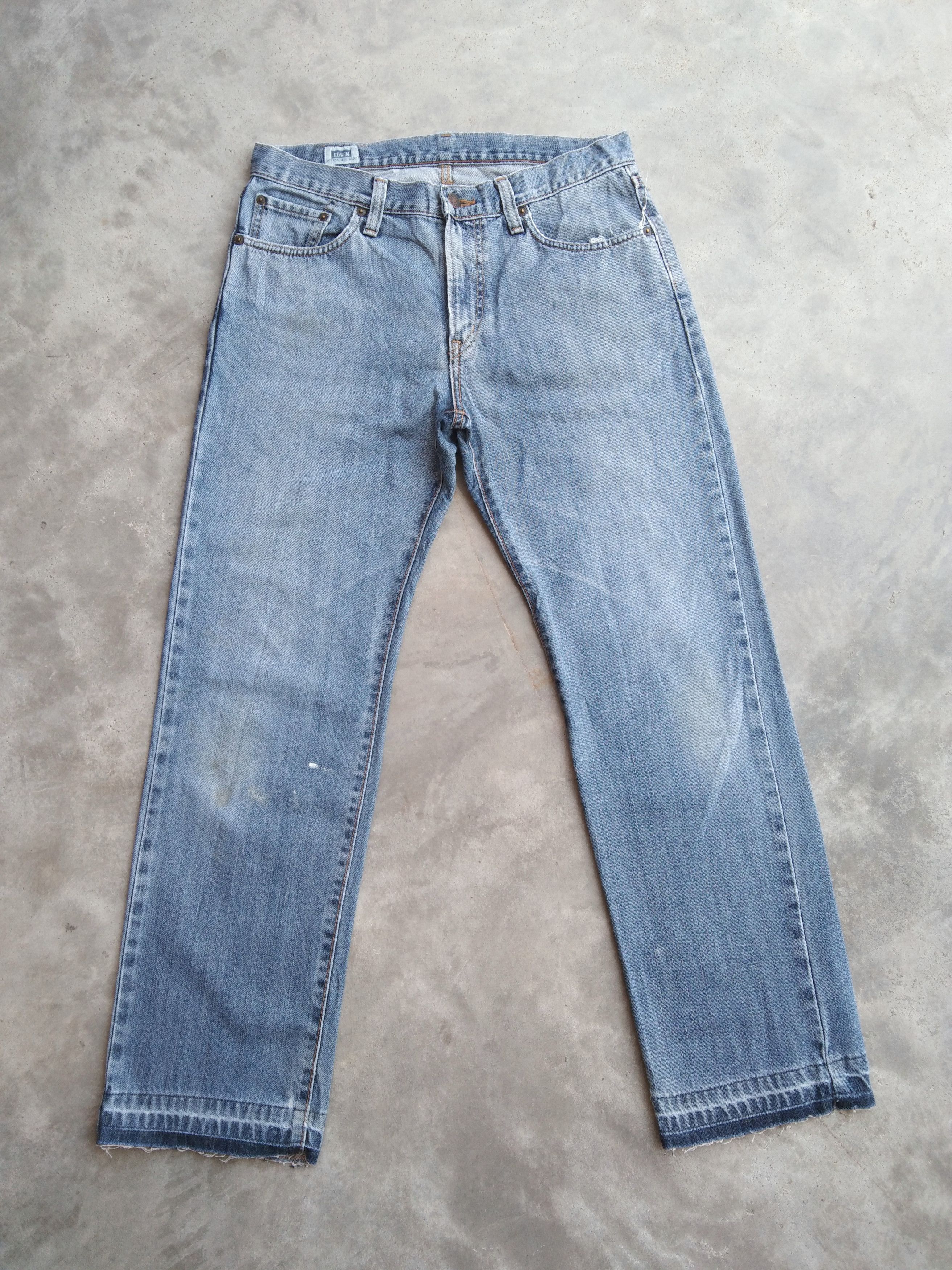 Japanese Brand Vintage Distressed Edwin Faded Blue Released Hem Jeans 32x30 Size US 32 / EU 48 - 1 Thumbnail